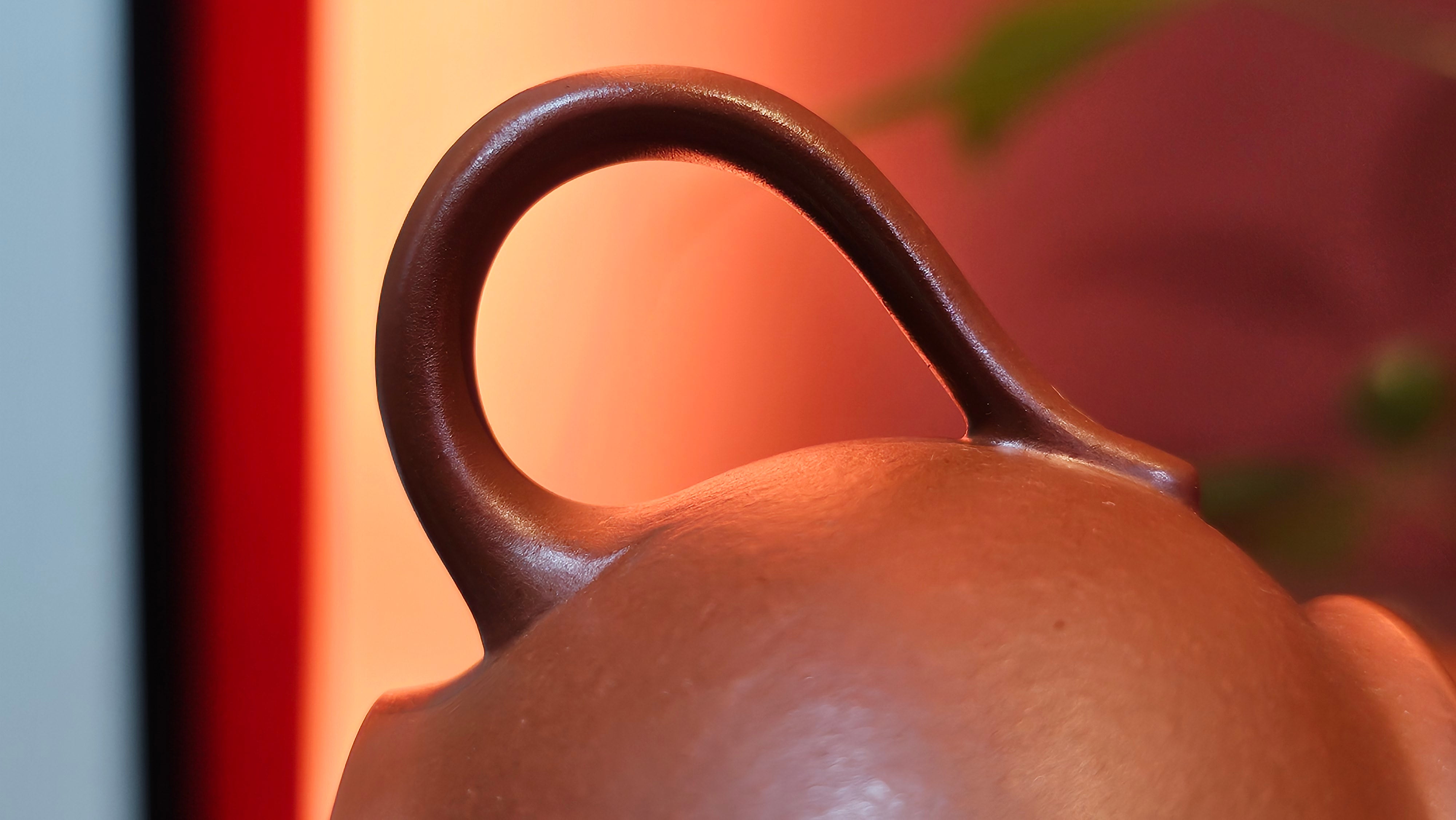 Yi Pin Hu, 252.3ml (largish), Xiao Mei Yao Zhu Ni 小煤窑朱泥,  by Craftsman Chen Yue Fei 陈跃飞 ~ Congratulations to!Mr J.G., 1059hrs 18th August 2025, Invergowrie, Australia🇦🇺!