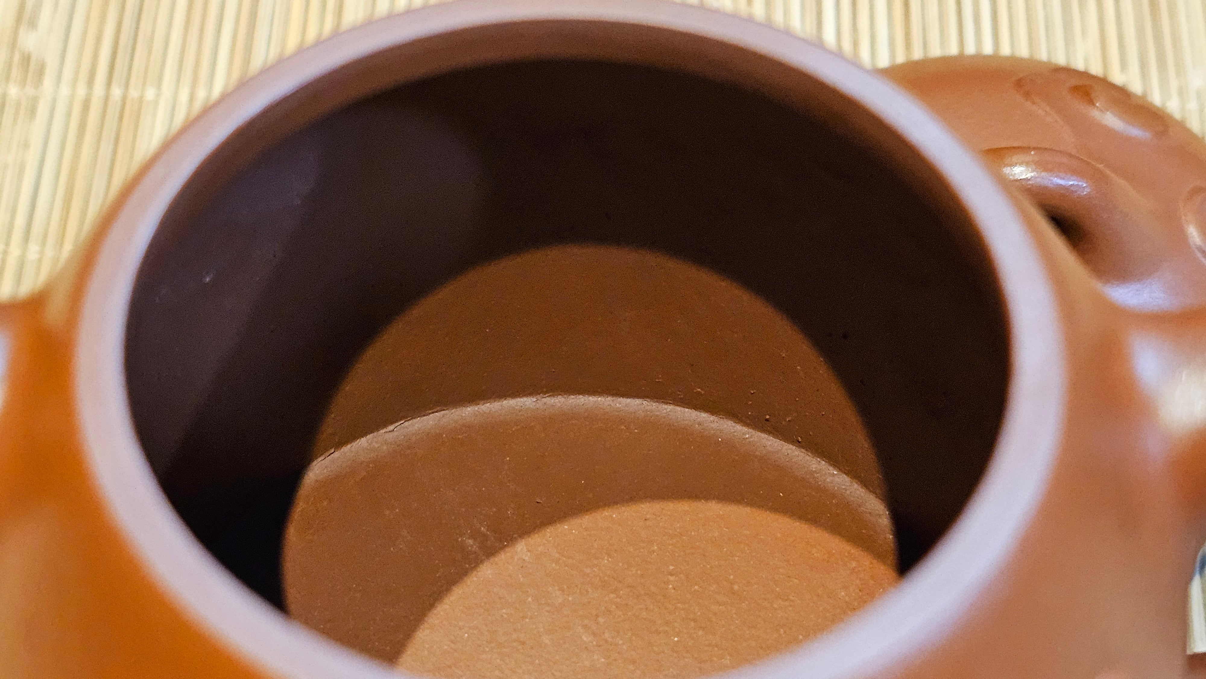 Qin Quan 秦权, with Oriental Clouds Embellishments 云朵贴花工艺, 191.6ml, Xiao Mei Yao Zhu Ni , by Craftsman Chen Yue Fei 陈跃飞 ~ Congratulations to!Ms J.C., 1109hrs 12th August 2025, Los Angeles, CA!