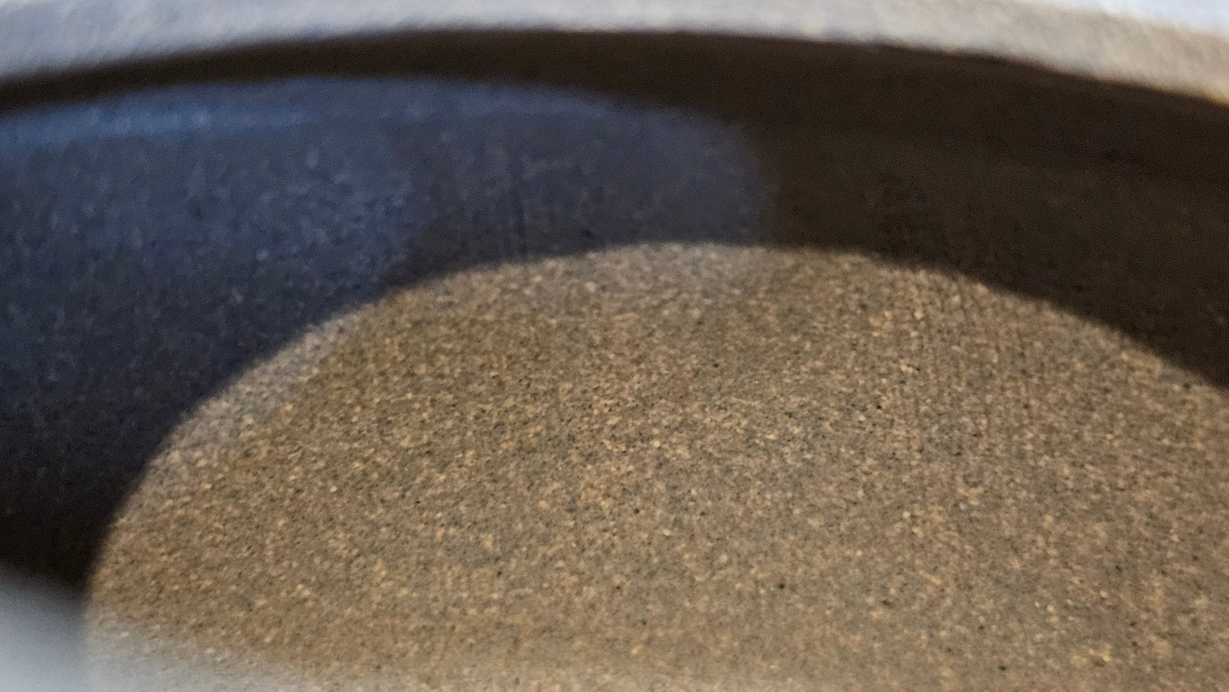 Ban Yue Hu《半月壶》~ "Half Moon Pot", 141.8ml, Qing Hui Duan 青灰段泥, by our Craftsman Zhang Huan 张欢, "Qing Gong Tu" 清供图 Engraving by Craftsman Nan Shan Lao Ren 南山老人 ~ Congratulations to!Mr T.A.! 2112hrs 12th August 2025, Samorin! Slovakia🇸🇰.