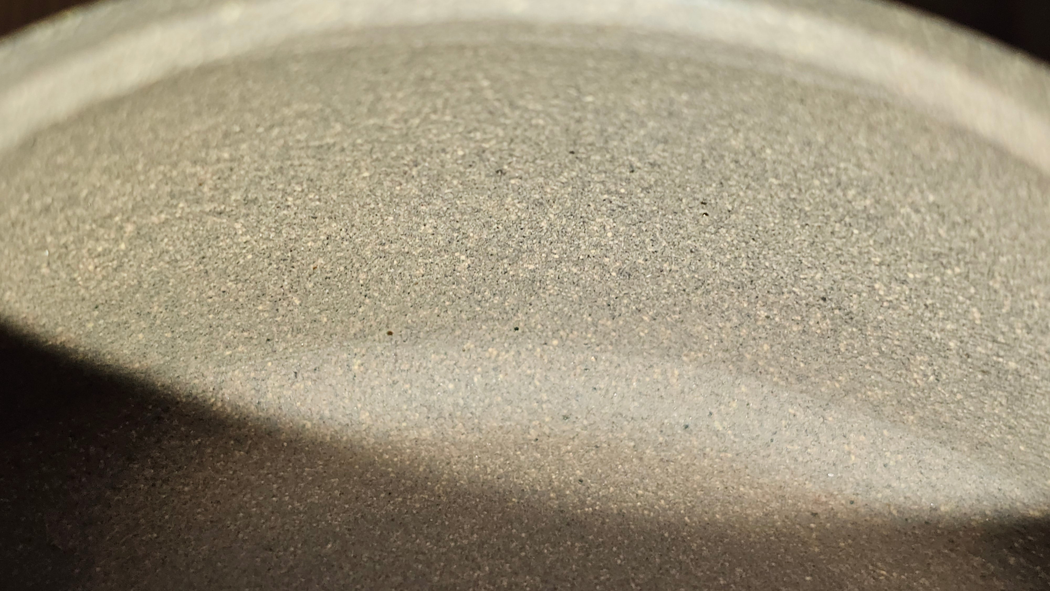 Ban Yue Hu《半月壶》~ "Half Moon Pot", 141.8ml, Qing Hui Duan 青灰段泥, by our Craftsman Zhang Huan 张欢, "Qing Gong Tu" 清供图 Engraving by Craftsman Nan Shan Lao Ren 南山老人 ~ Congratulations to!Mr T.A.! 2112hrs 12th August 2025, Samorin! Slovakia🇸🇰.