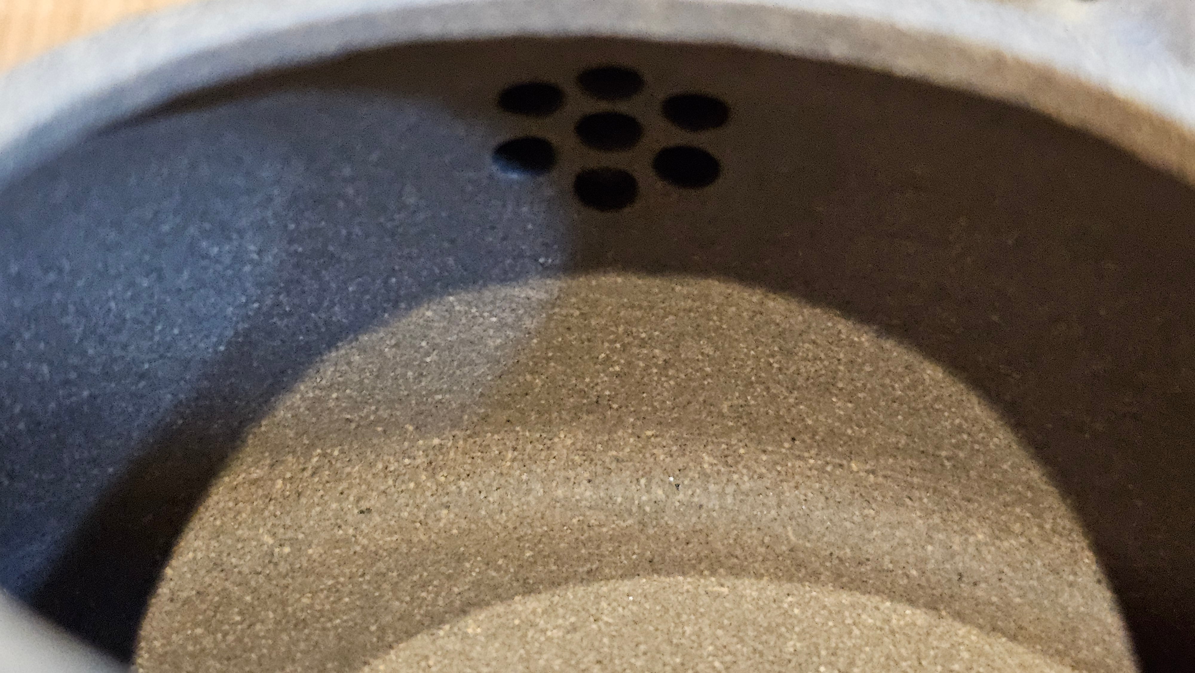 Ban Yue Hu《半月壶》~ "Half Moon Pot", 141.8ml, Qing Hui Duan 青灰段泥, by our Craftsman Zhang Huan 张欢, "Qing Gong Tu" 清供图 Engraving by Craftsman Nan Shan Lao Ren 南山老人 ~ Congratulations to!Mr T.A.! 2112hrs 12th August 2025, Samorin! Slovakia🇸🇰.