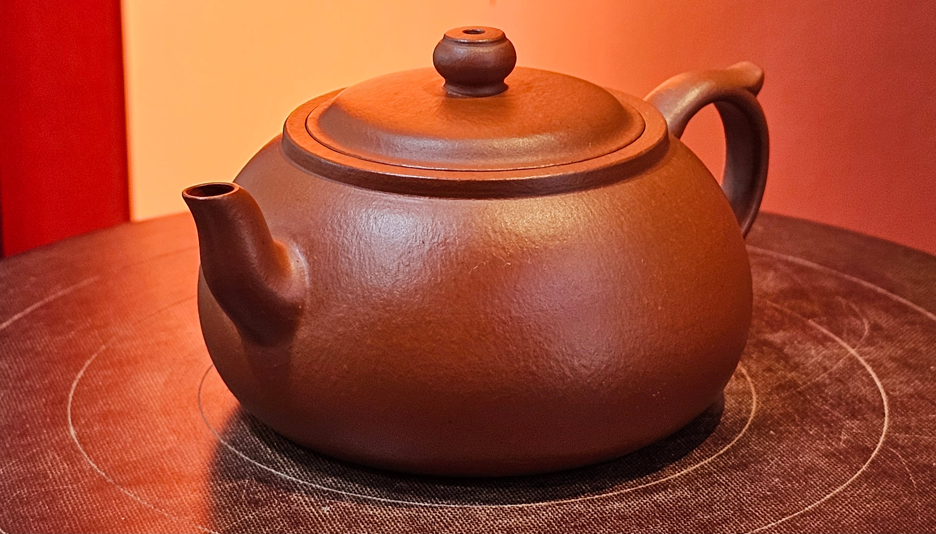 Guan Bo 观博, 97.3ml, Xiao Mei Yao Zhu Ni 小煤窑朱泥 by our Collaborative Craftsman Zhai Yi Yao 翟一耀 ~ Congratulations to Mr D.! 1106hrs 13th August 2025! Baldwin Park! CA.