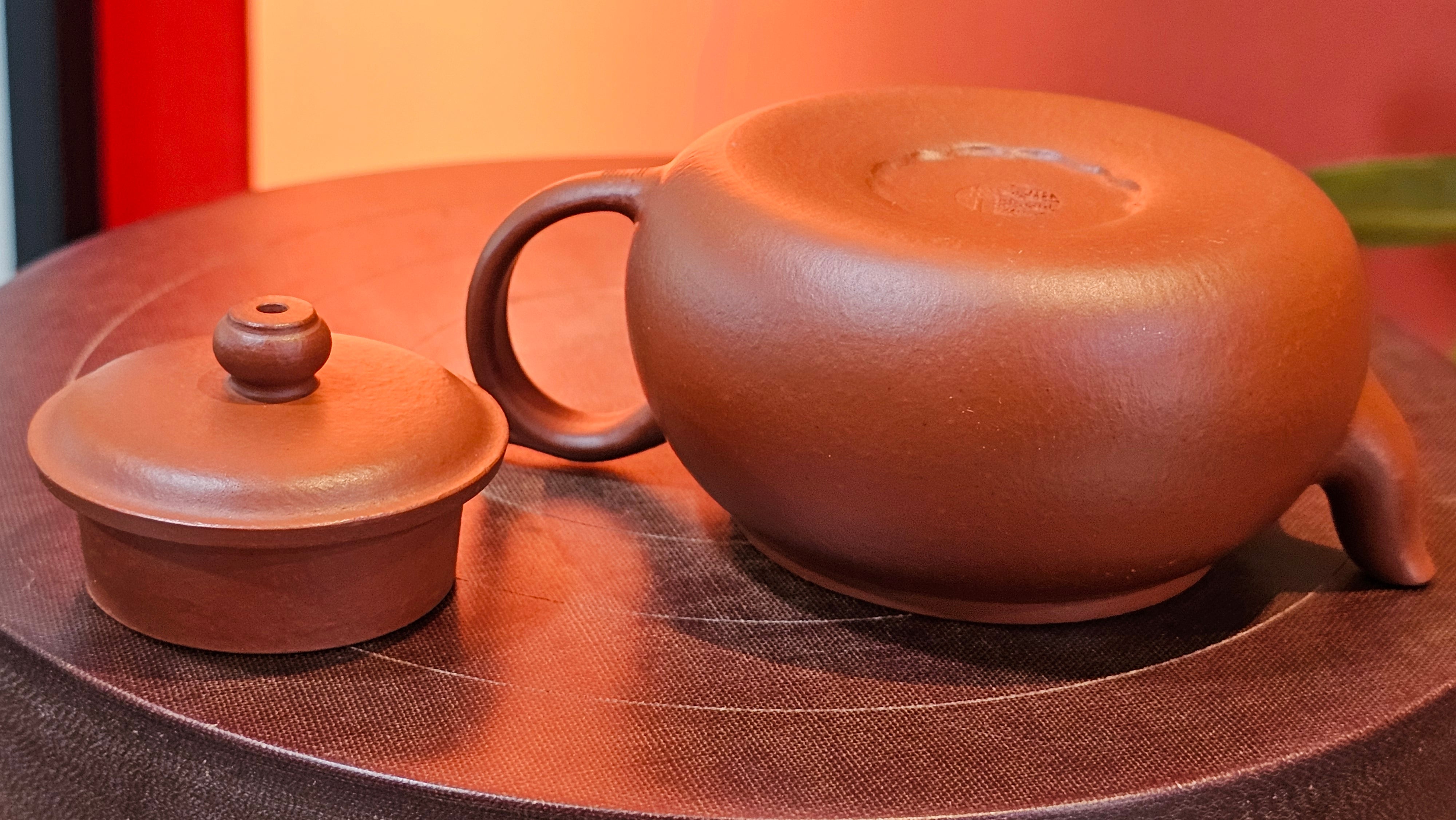 Guan Bo 观博, 97.3ml, Xiao Mei Yao Zhu Ni 小煤窑朱泥 by our Collaborative Craftsman Zhai Yi Yao 翟一耀 ~ Congratulations to Mr D.! 1106hrs 13th August 2025! Baldwin Park! CA.