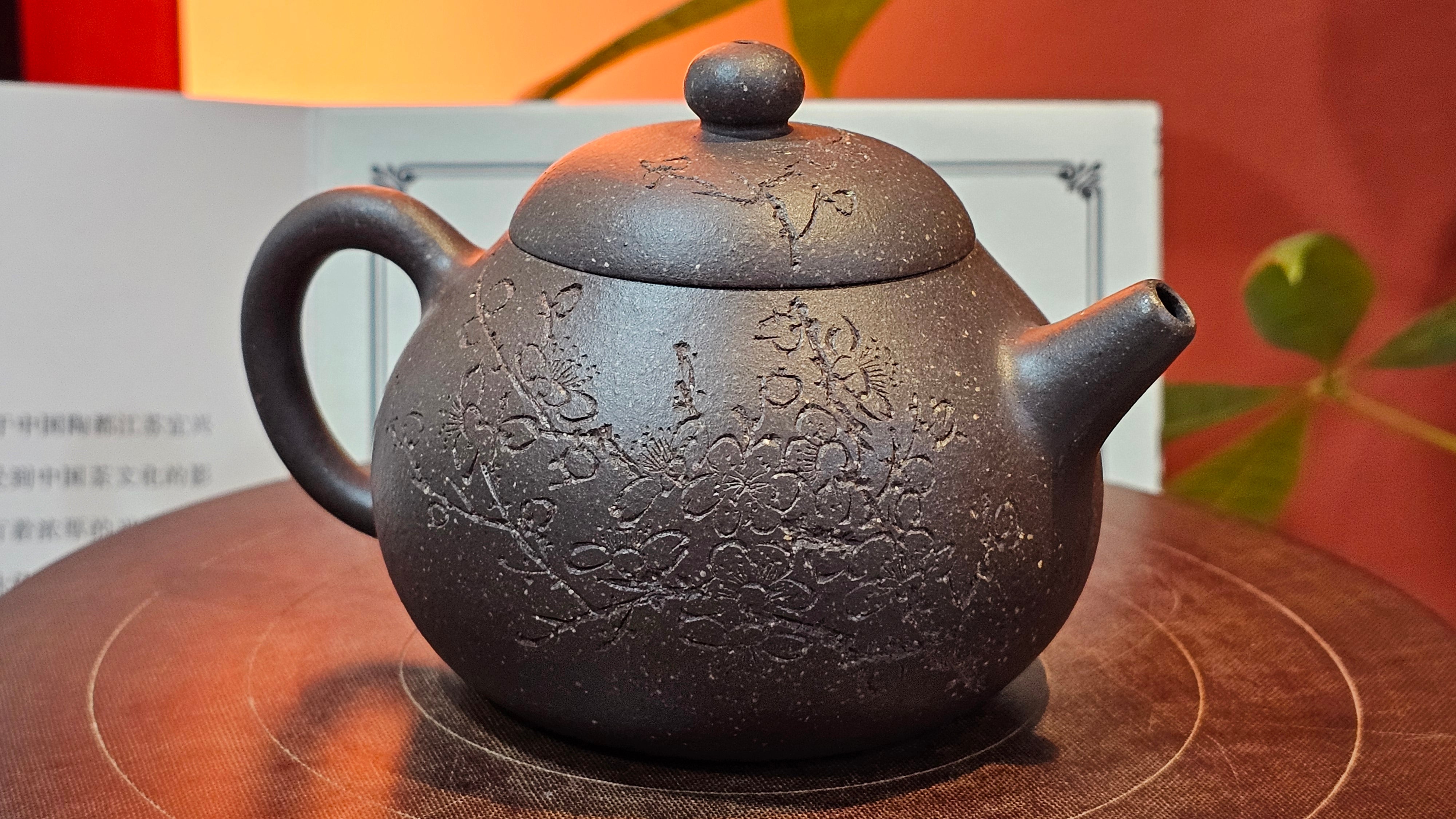 秀湖壺　森下要三　壺　花器Japanese traditional crafts Japanese Pottery Flower Vase (Tsubo-03) | Samurai Museum Shop