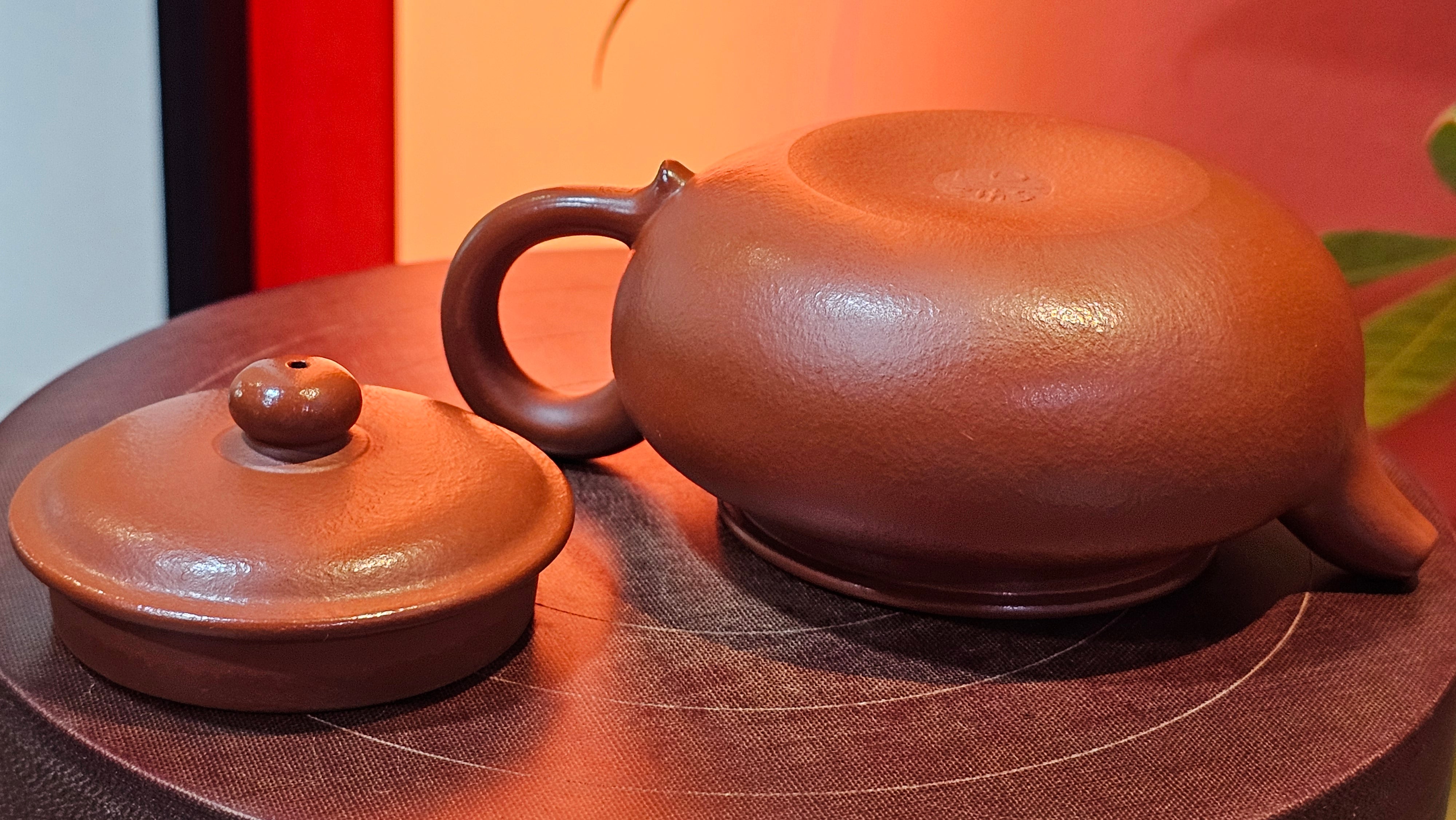 Fang Gu 仿古, 157.1ml, Xiao Mei Yao Zhu Ni 小煤窑朱泥, by Craftsman Shi Yun 石芸 ~ Congratulations to Mr D.D.! 1621hrs 15th August 2025! Jersey City, NJ!