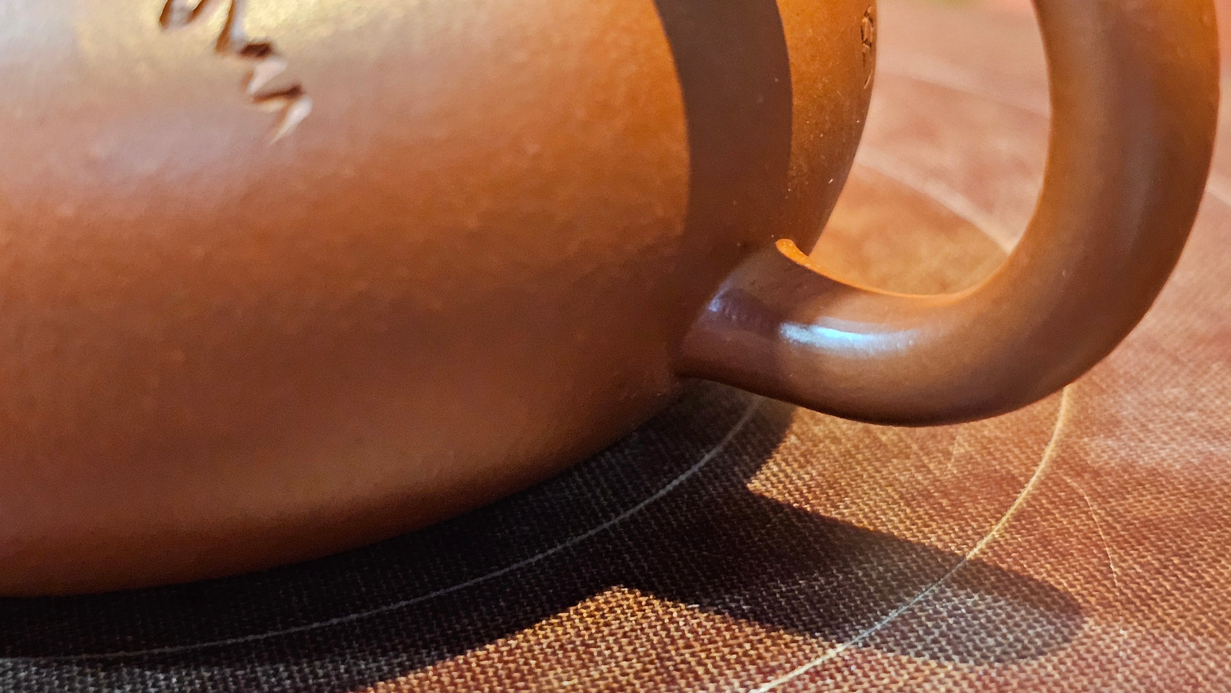 Rong Tian 容天, 145.5ml, Xiao Mei Yao Zhu Ni 小煤窑朱泥,  by Craftsman Chen Yue Fei 陈跃飞, Engraving by Craftsman Yi De Shu ~ Congratulations to!Tea Sommr Mr A.M., 1238hrs 16th August 2025, Padua! Italy🇮🇹!