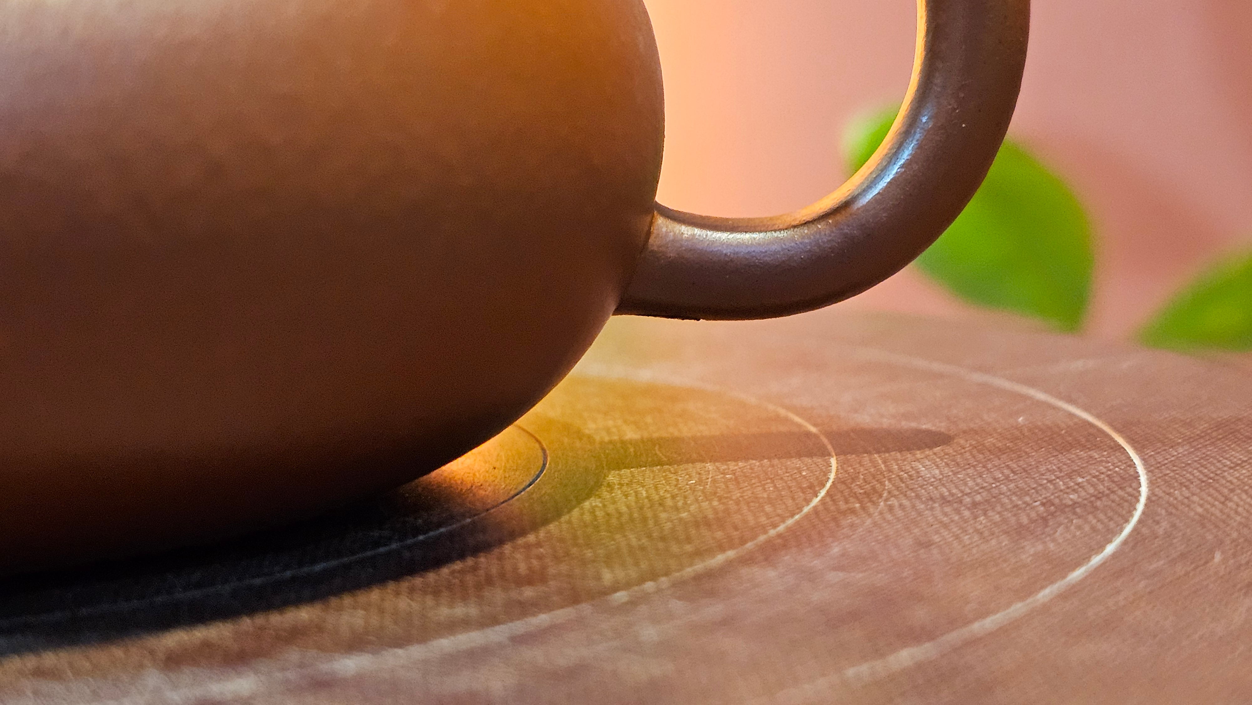 Rong Tian 容天, 145.5ml, Xiao Mei Yao Zhu Ni 小煤窑朱泥,  by Craftsman Chen Yue Fei 陈跃飞, Engraving by Craftsman Yi De Shu ~ Congratulations to!Tea Sommr Mr A.M., 1238hrs 16th August 2025, Padua! Italy🇮🇹!