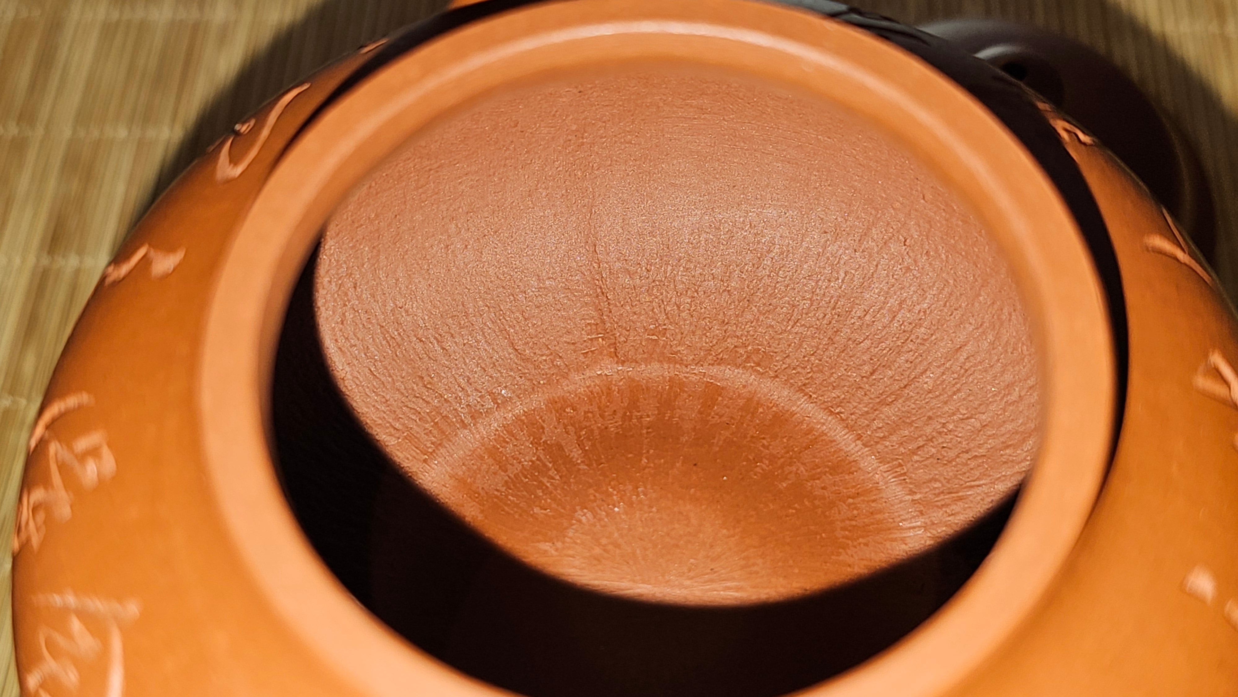 Rong Tian 容天, 145.5ml, Xiao Mei Yao Zhu Ni 小煤窑朱泥,  by Craftsman Chen Yue Fei 陈跃飞, Engraving by Craftsman Yi De Shu ~ Congratulations to!Tea Sommr Mr A.M., 1238hrs 16th August 2025, Padua! Italy🇮🇹!