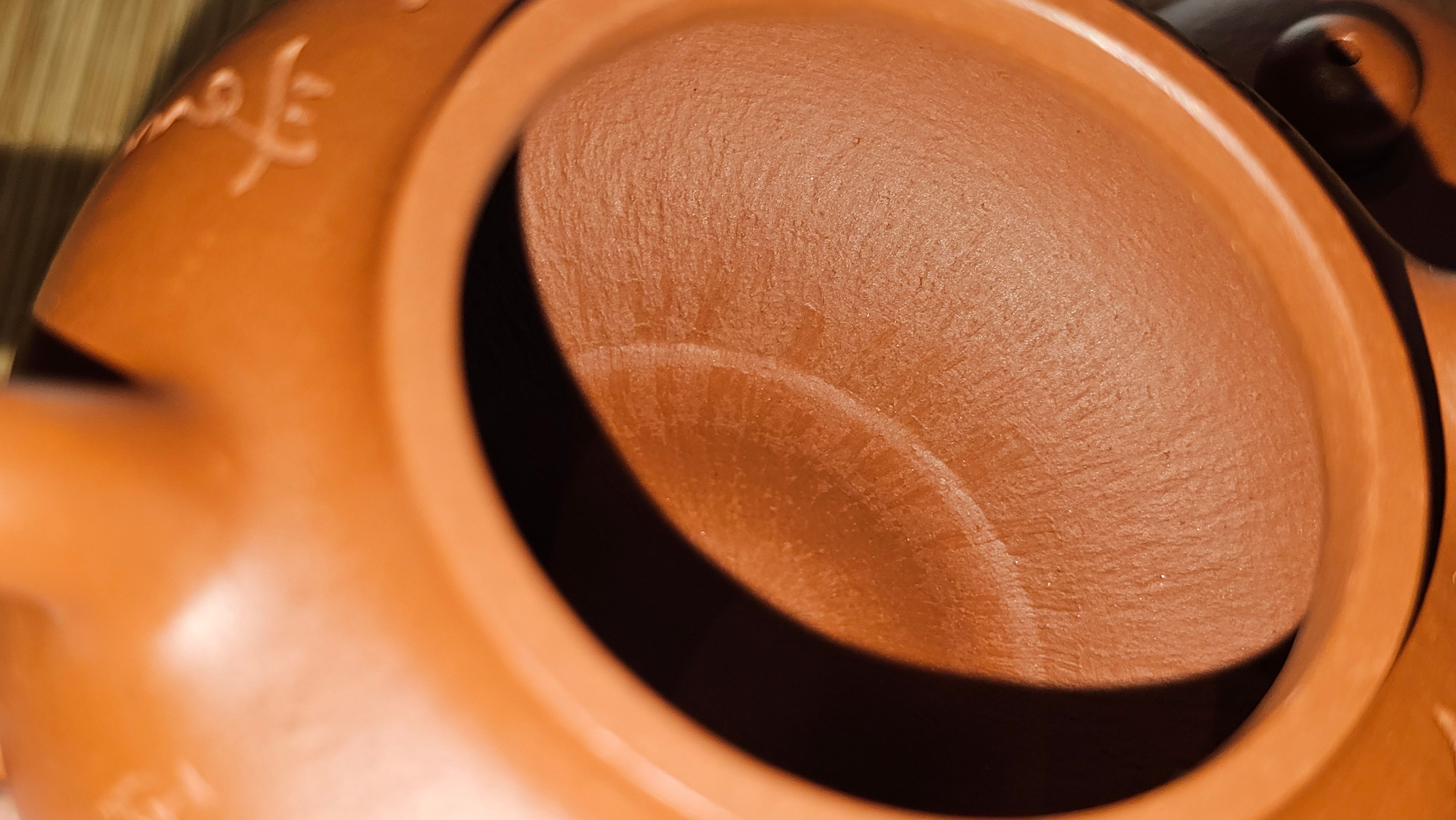 Rong Tian 容天, 145.5ml, Xiao Mei Yao Zhu Ni 小煤窑朱泥,  by Craftsman Chen Yue Fei 陈跃飞, Engraving by Craftsman Yi De Shu ~ Congratulations to!Tea Sommr Mr A.M., 1238hrs 16th August 2025, Padua! Italy🇮🇹!