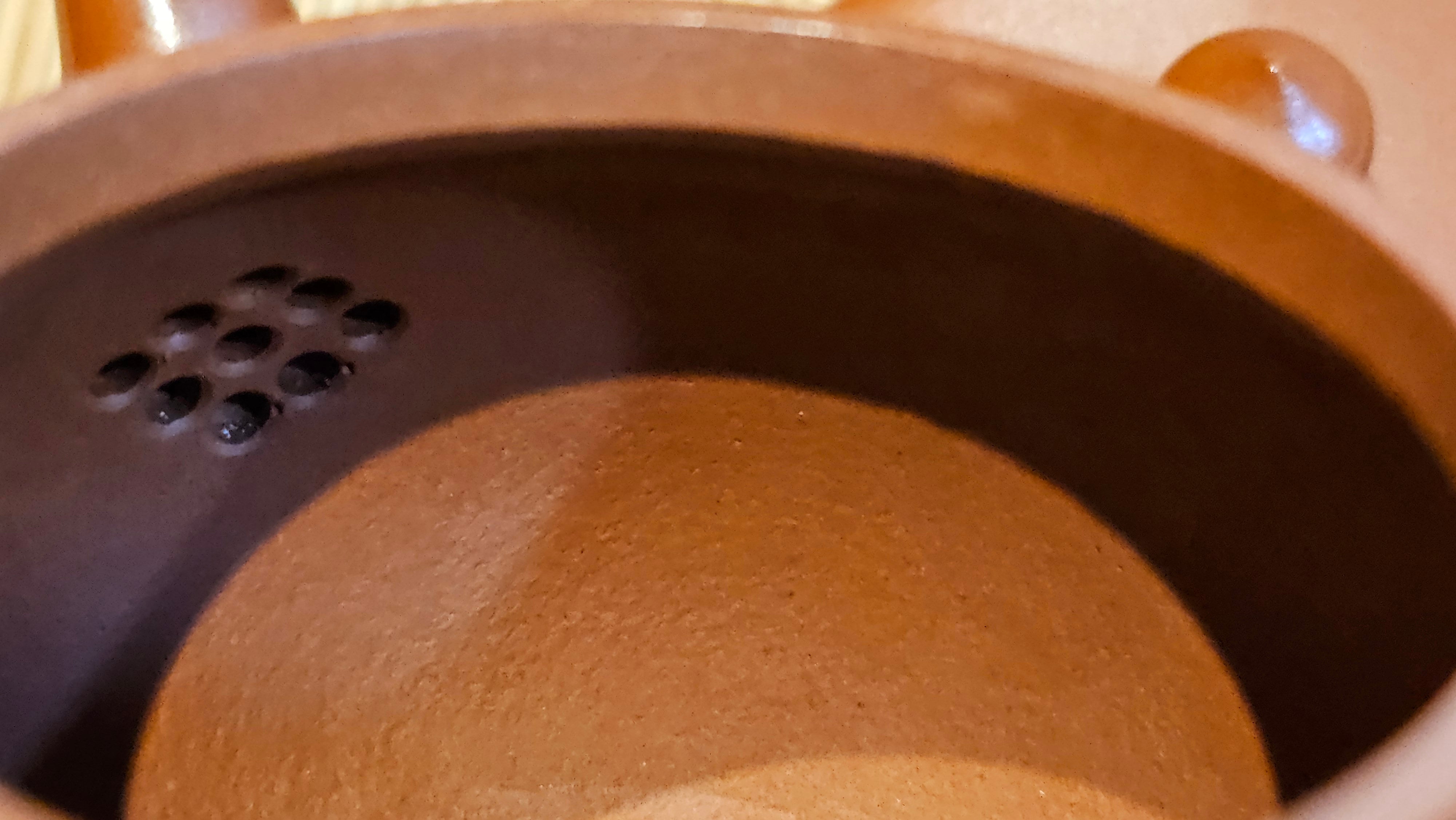 Yi Pin Hu, 252.3ml (largish), Xiao Mei Yao Zhu Ni 小煤窑朱泥,  by Craftsman Chen Yue Fei 陈跃飞 ~ Congratulations to!Mr J.G., 1059hrs 18th August 2025, Invergowrie, Australia🇦🇺!