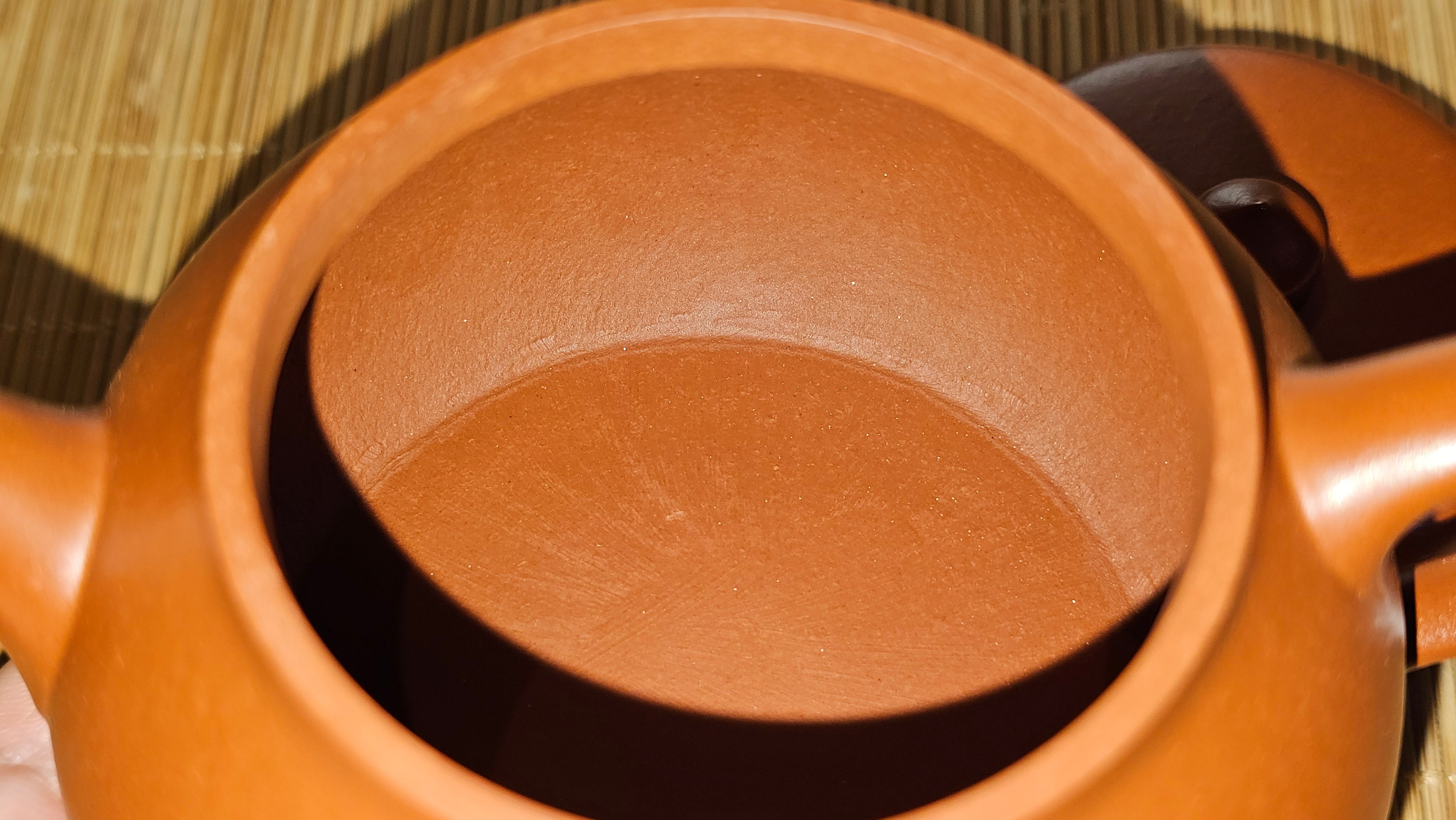 Yi Pin Hu, 252.3ml (largish), Xiao Mei Yao Zhu Ni 小煤窑朱泥,  by Craftsman Chen Yue Fei 陈跃飞 ~ Congratulations to!Mr J.G., 1059hrs 18th August 2025, Invergowrie, Australia🇦🇺!