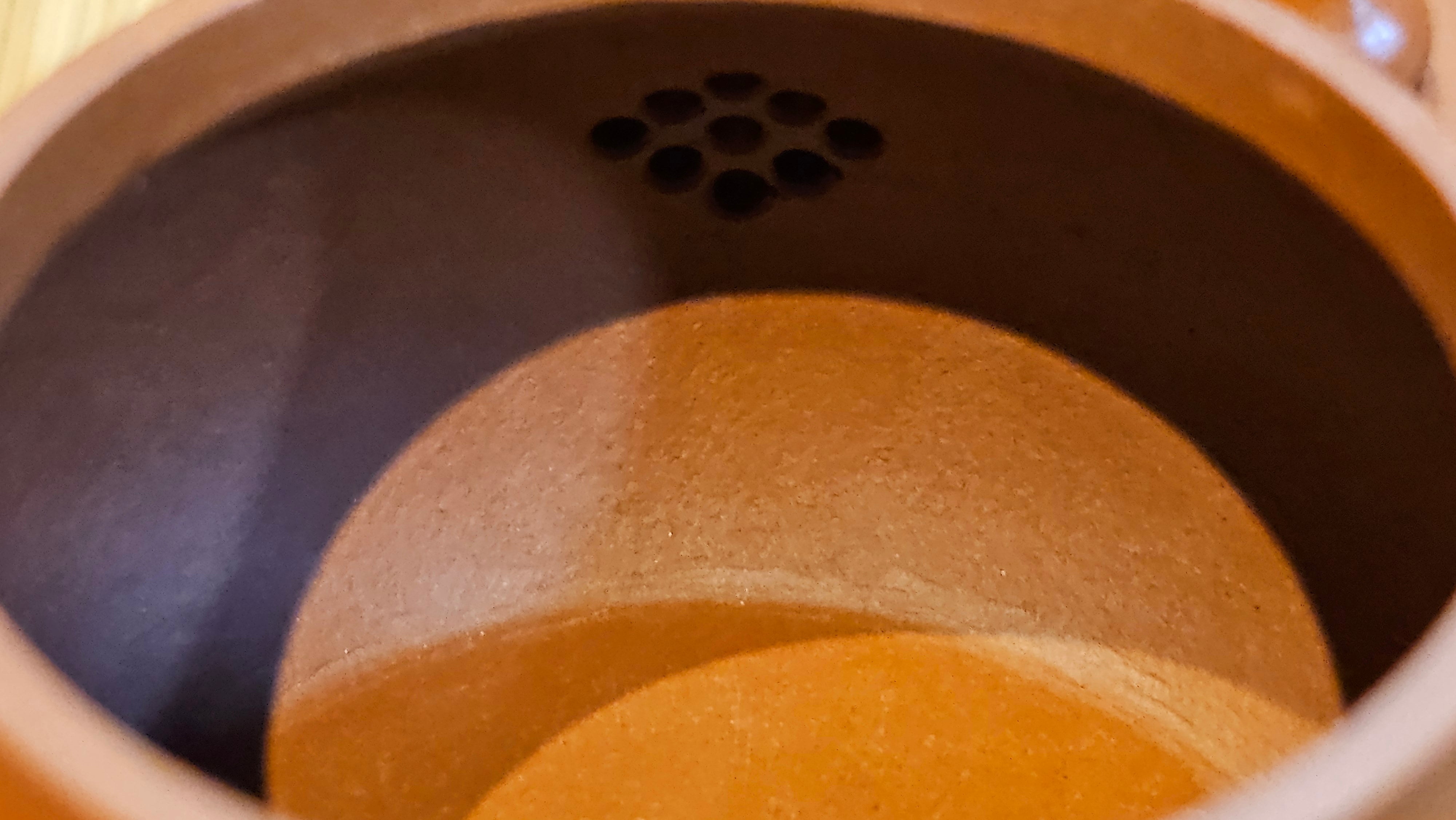 Yi Pin Hu, 252.3ml (largish), Xiao Mei Yao Zhu Ni 小煤窑朱泥,  by Craftsman Chen Yue Fei 陈跃飞 ~ Congratulations to!Mr J.G., 1059hrs 18th August 2025, Invergowrie, Australia🇦🇺!