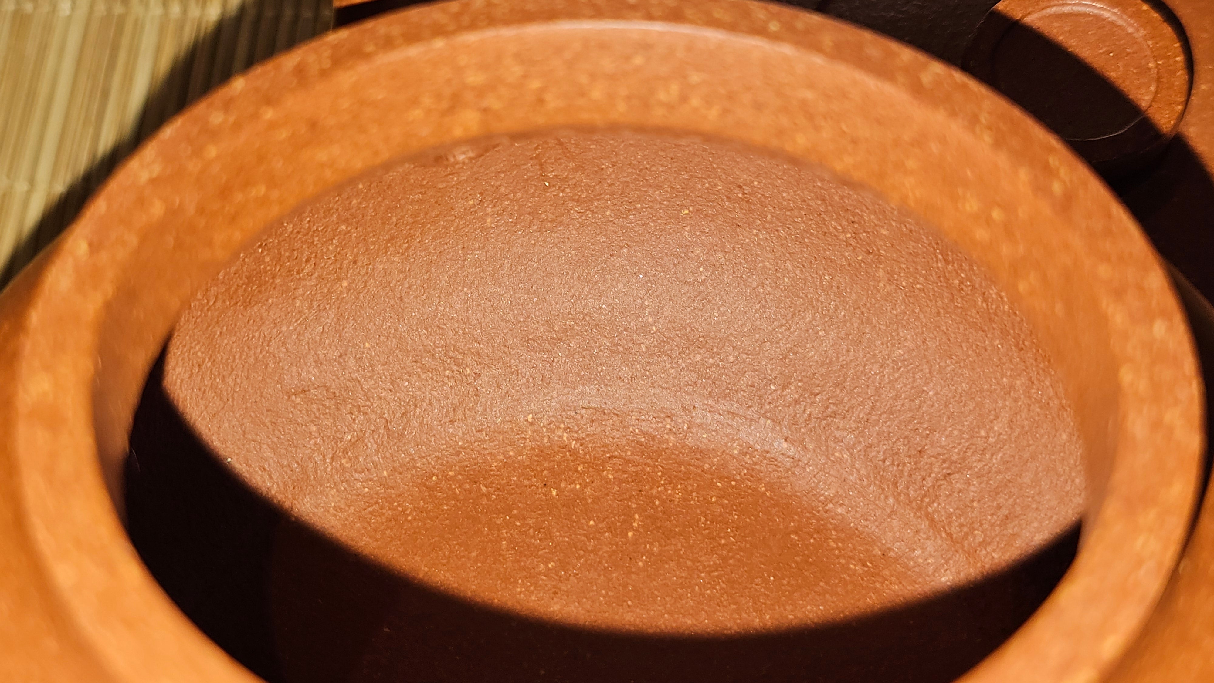 Song Jin Hu《颂金壶》, 151.5ml, Hong Jiang Po Ni 红降坡泥, by Craftsman Chen Gui Zhi 陈桂枝。(Red JiangPoNi rarer than Yellow JiangPoNi, XiaoMeiYao & ZhaoZhuang ZhuNi) ~ Congratulations to!Tea Sommr A.M., 1238hrs 16th August 2025, Padua, Italy🇮🇹!