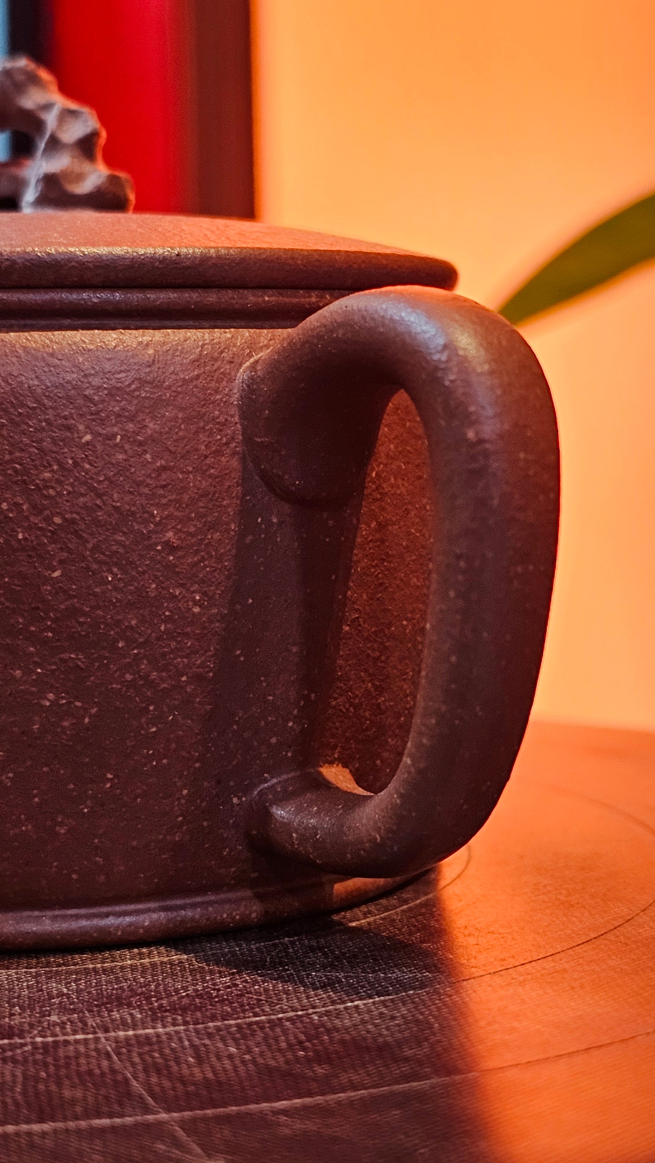 Han Wa 汉瓦 (Tai Hu Shi Knob 太湖石钮), 144.3ml, Hong Jiang Po Ni, by Craftsman Chen Gui Zhi (Red JiangPoNi rarer than Yellow JiangPoNi, XiaoMeiYao & ZhaoZhuang ZhuNi)~Congratulations to Ms J.P.! 14058hrs 16th August 2025! Salem, OR!