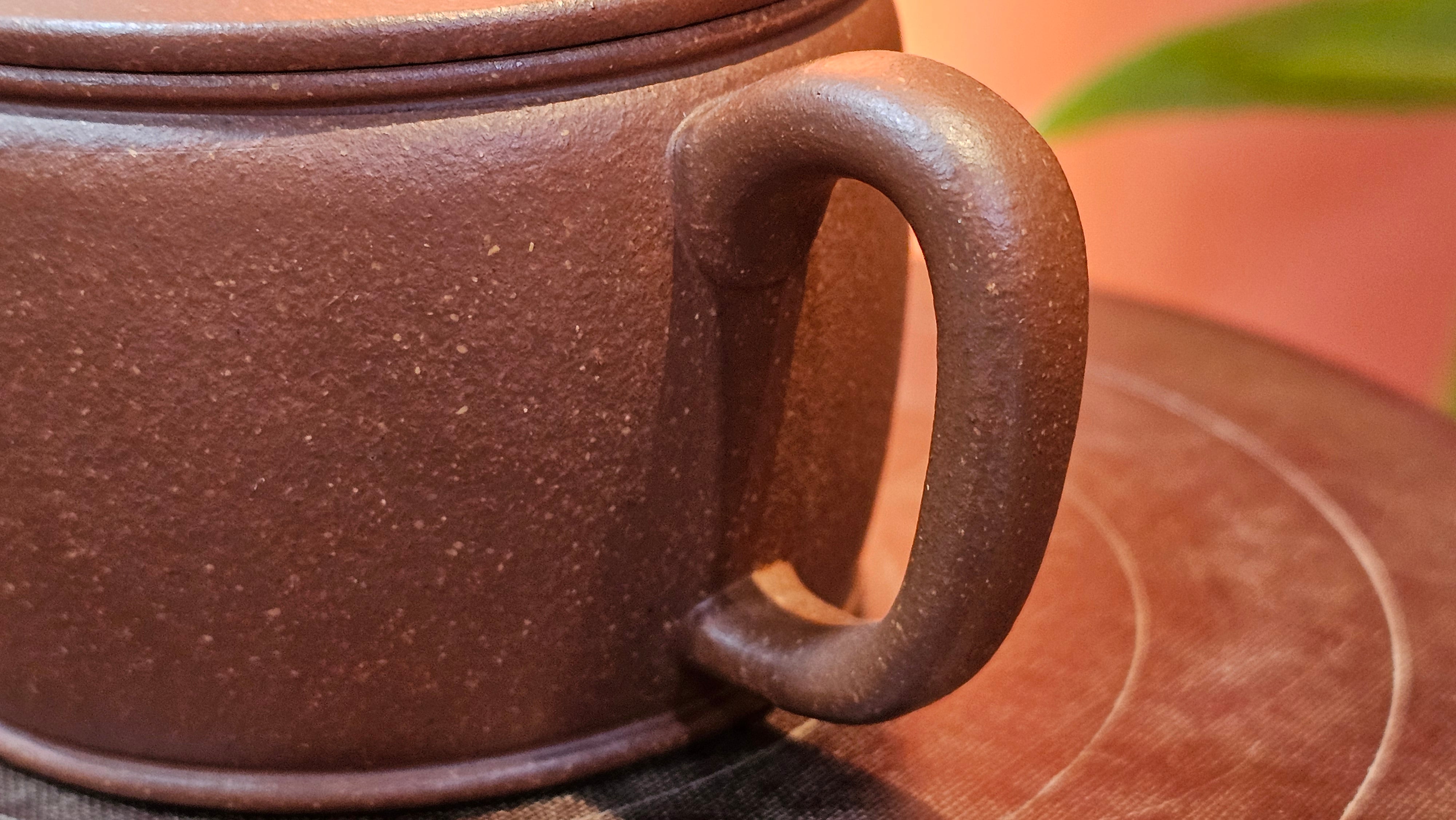 Han Wa 汉瓦 (Tai Hu Shi Knob 太湖石钮), 144.3ml, Hong Jiang Po Ni, by Craftsman Chen Gui Zhi (Red JiangPoNi rarer than Yellow JiangPoNi, XiaoMeiYao & ZhaoZhuang ZhuNi)~Congratulations to Ms J.P.! 14058hrs 16th August 2025! Salem, OR!