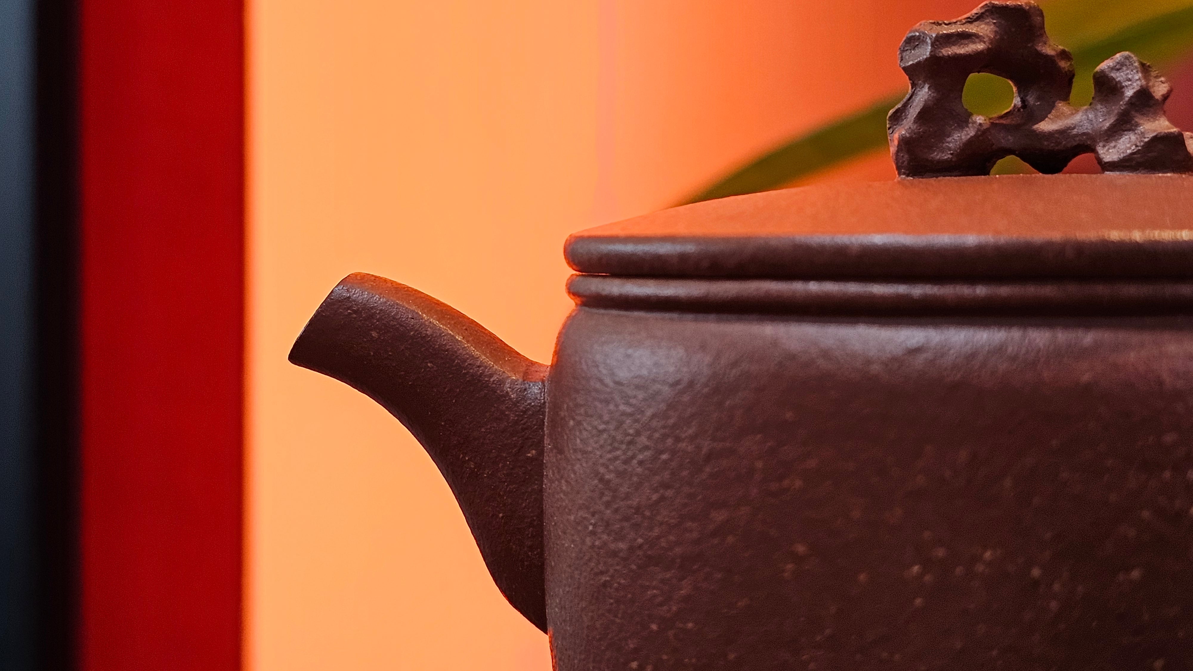 Han Wa 汉瓦 (Tai Hu Shi Knob 太湖石钮), 144.3ml, Hong Jiang Po Ni, by Craftsman Chen Gui Zhi (Red JiangPoNi rarer than Yellow JiangPoNi, XiaoMeiYao & ZhaoZhuang ZhuNi)~Congratulations to Ms J.P.! 14058hrs 16th August 2025! Salem, OR!