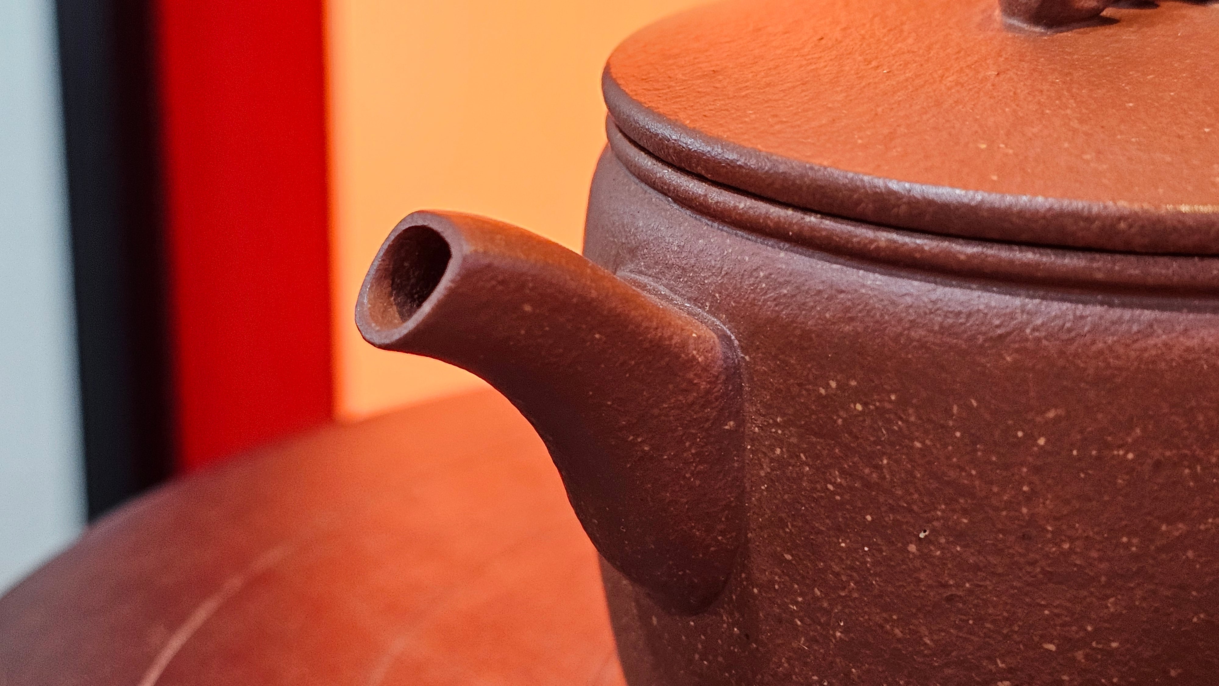 Han Wa 汉瓦 (Tai Hu Shi Knob 太湖石钮), 144.3ml, Hong Jiang Po Ni, by Craftsman Chen Gui Zhi (Red JiangPoNi rarer than Yellow JiangPoNi, XiaoMeiYao & ZhaoZhuang ZhuNi)~Congratulations to Ms J.P.! 14058hrs 16th August 2025! Salem, OR!