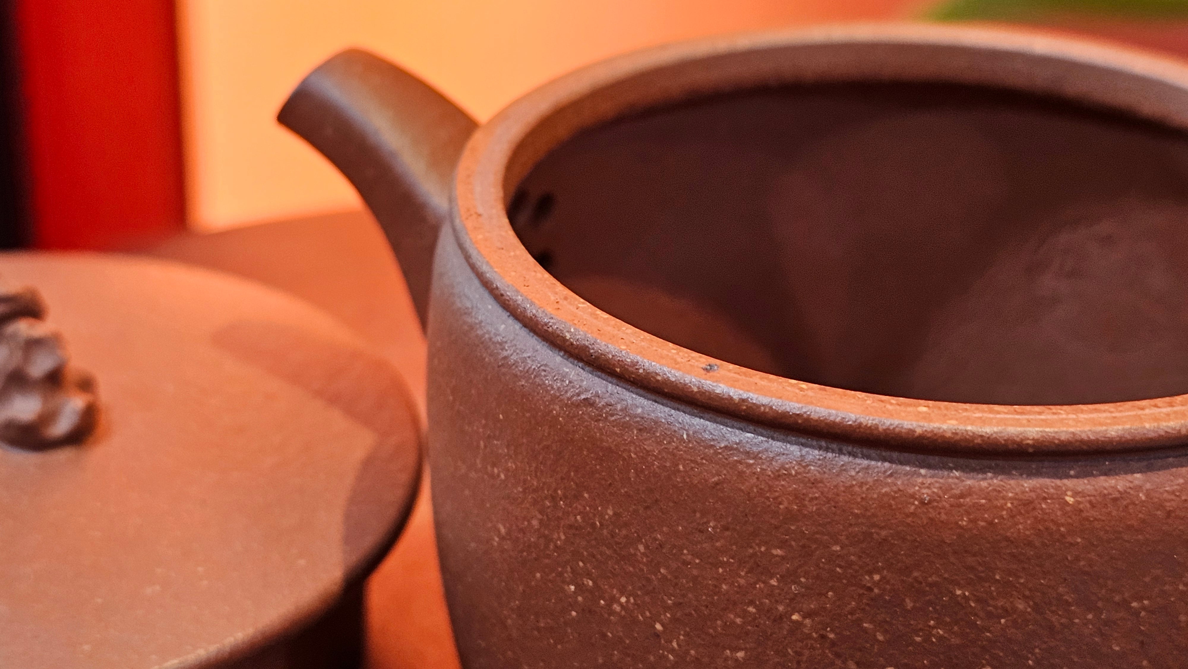 Han Wa 汉瓦 (Tai Hu Shi Knob 太湖石钮), 144.3ml, Hong Jiang Po Ni, by Craftsman Chen Gui Zhi (Red JiangPoNi rarer than Yellow JiangPoNi, XiaoMeiYao & ZhaoZhuang ZhuNi)~Congratulations to Ms J.P.! 14058hrs 16th August 2025! Salem, OR!