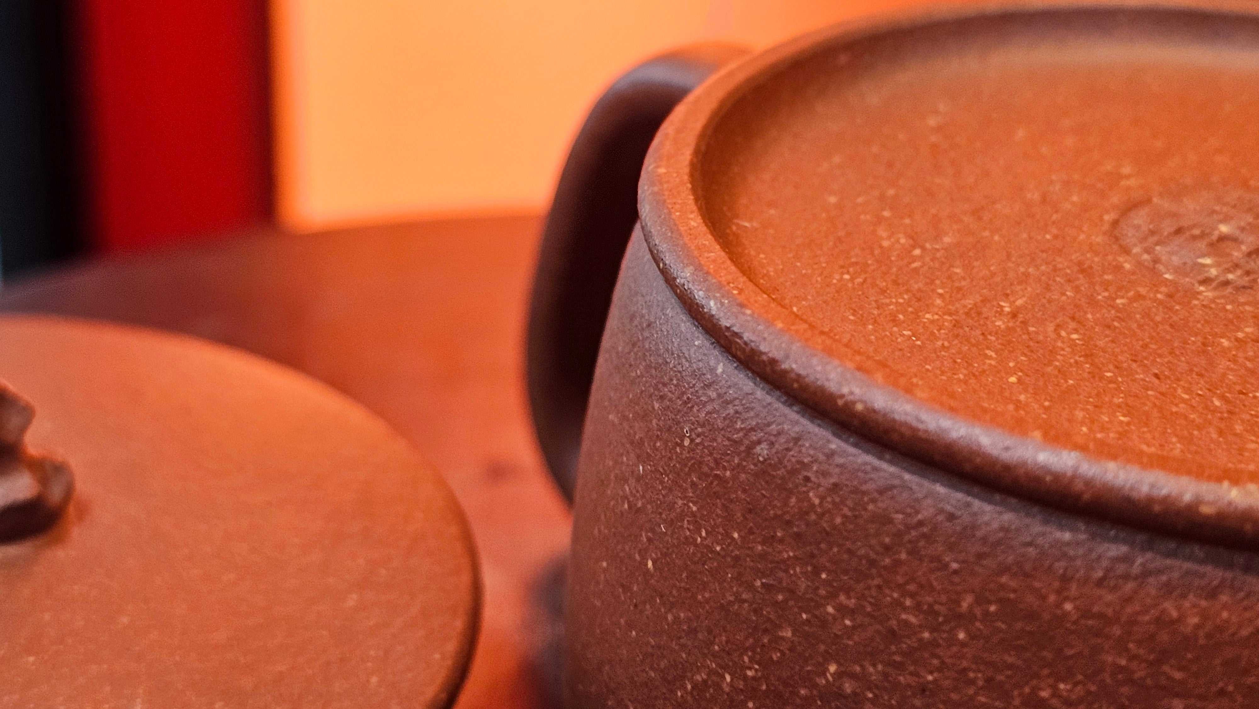 Han Wa 汉瓦 (Tai Hu Shi Knob 太湖石钮), 144.3ml, Hong Jiang Po Ni, by Craftsman Chen Gui Zhi (Red JiangPoNi rarer than Yellow JiangPoNi, XiaoMeiYao & ZhaoZhuang ZhuNi)~Congratulations to Ms J.P.! 14058hrs 16th August 2025! Salem, OR!