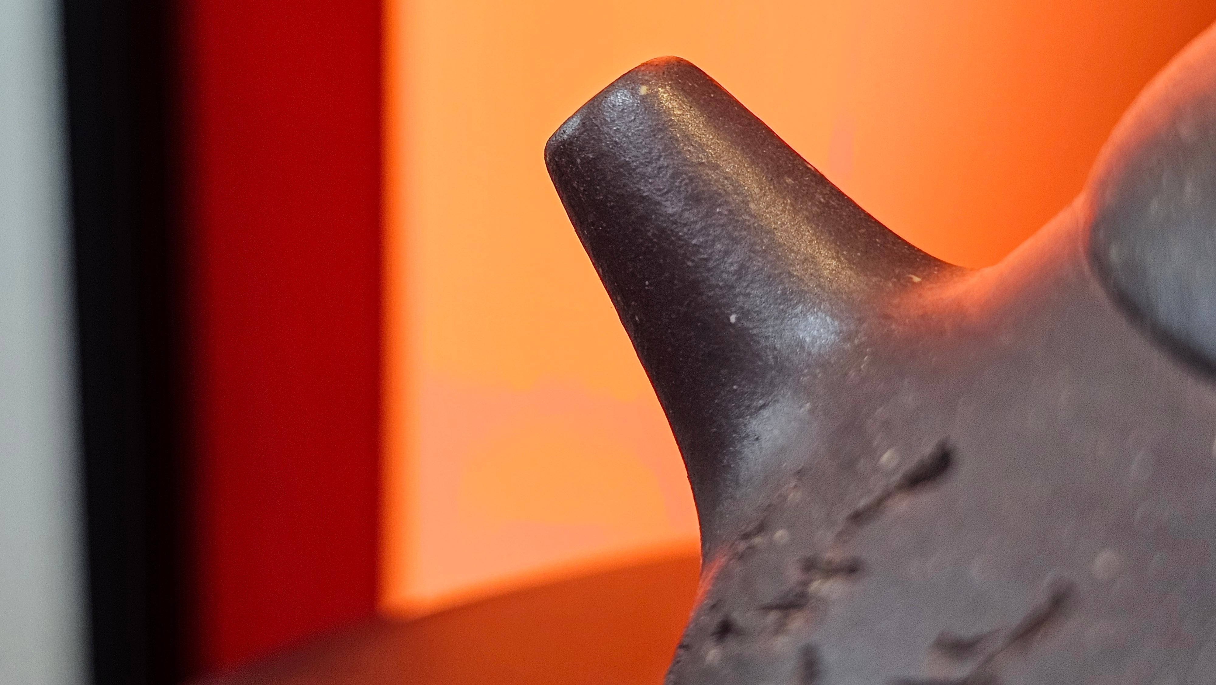 Du Zhi Hu《笃志壶》, 171.6ml, Hei Zi Ni 黑紫泥, by our Craftsman Zhang Huan 张欢, Calligraphy and Plum Blossoms Engraving by Craftsman Yi Cheng 逸成 ~ Congratulations!to Ms S.M.! 1722hrs 14th August 2025, Velden! The Netherlands🇳🇱!