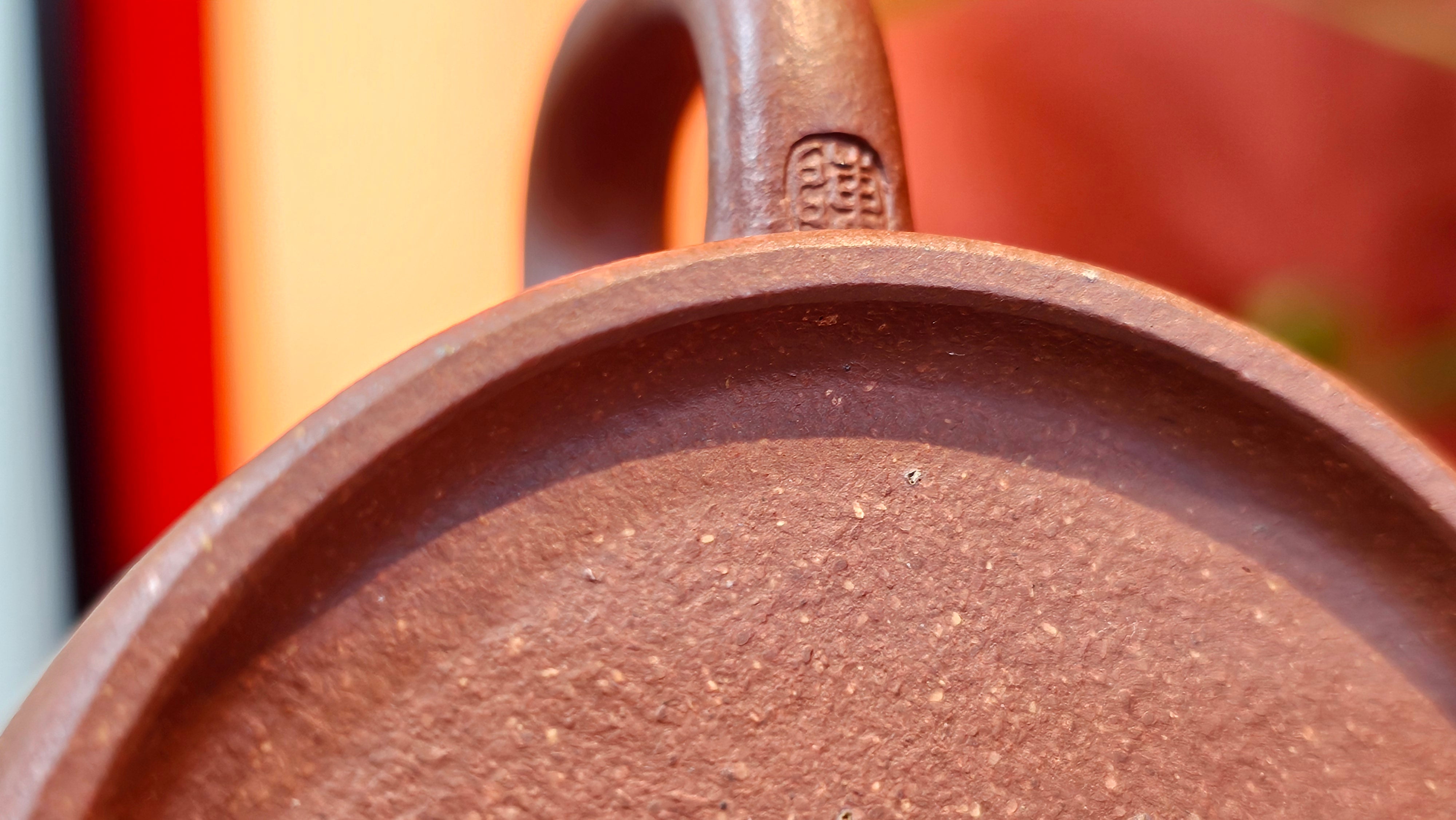 Han Wa 汉瓦 (Tai Hu Shi Knob 太湖石钮), 144.3ml, Hong Jiang Po Ni, by Craftsman Chen Gui Zhi (Red JiangPoNi rarer than Yellow JiangPoNi, XiaoMeiYao & ZhaoZhuang ZhuNi)~Congratulations to Ms J.P.! 14058hrs 16th August 2025! Salem, OR!