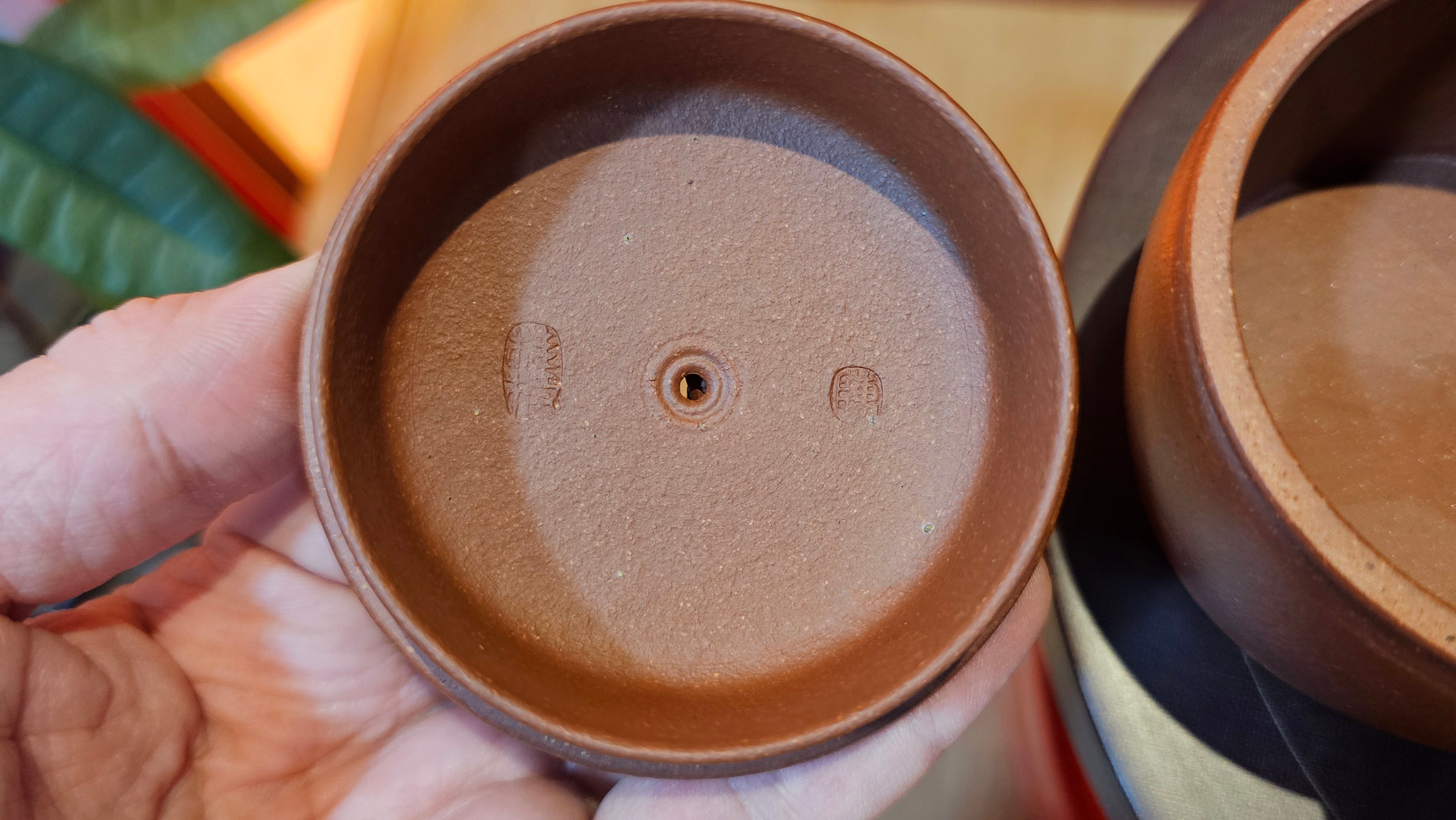 Han Wa 汉瓦 (Tai Hu Shi Knob 太湖石钮), 144.3ml, Hong Jiang Po Ni, by Craftsman Chen Gui Zhi (Red JiangPoNi rarer than Yellow JiangPoNi, XiaoMeiYao & ZhaoZhuang ZhuNi)~Congratulations to Ms J.P.! 14058hrs 16th August 2025! Salem, OR!