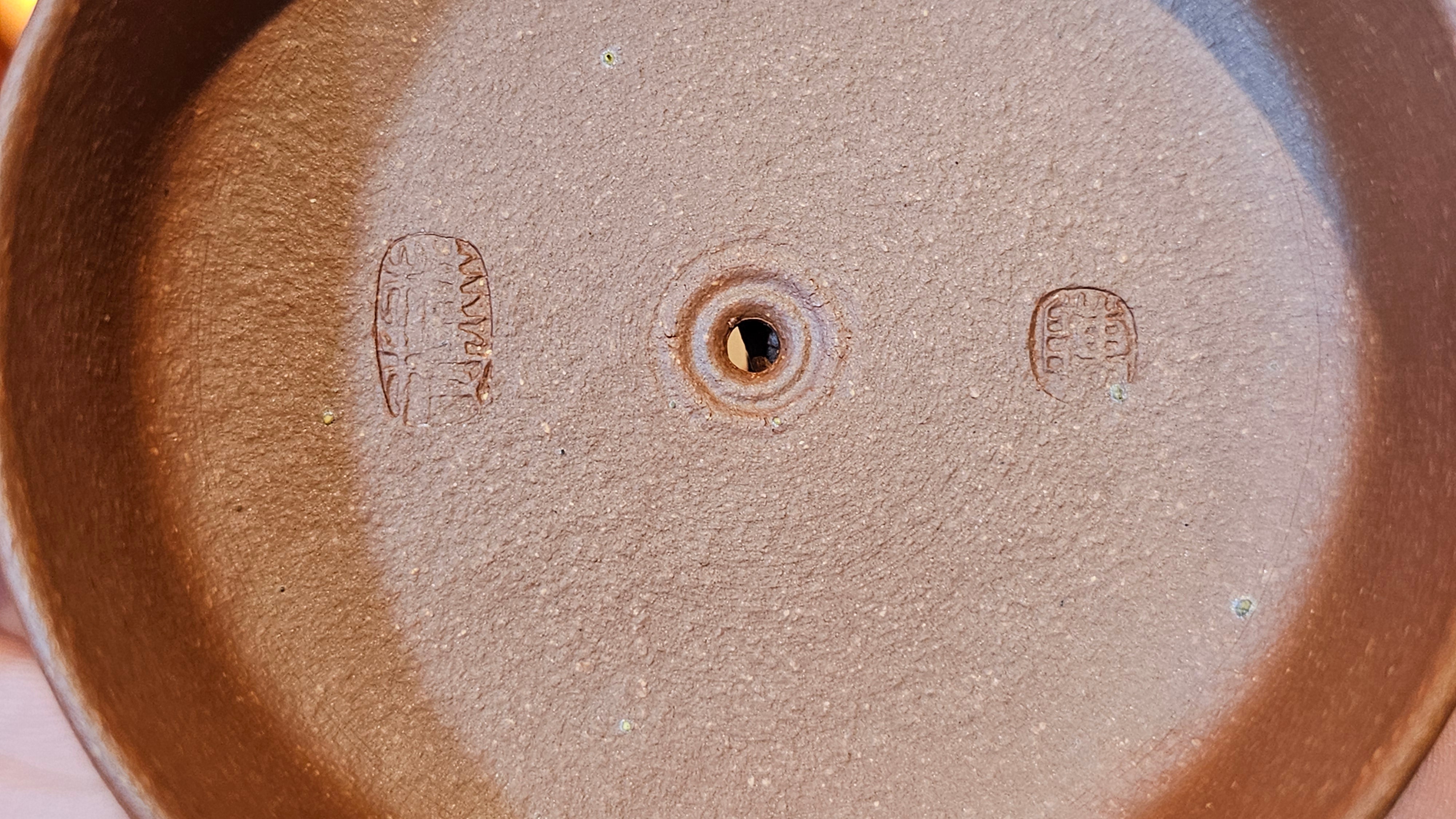 Han Wa 汉瓦 (Tai Hu Shi Knob 太湖石钮), 144.3ml, Hong Jiang Po Ni, by Craftsman Chen Gui Zhi (Red JiangPoNi rarer than Yellow JiangPoNi, XiaoMeiYao & ZhaoZhuang ZhuNi)~Congratulations to Ms J.P.! 14058hrs 16th August 2025! Salem, OR!