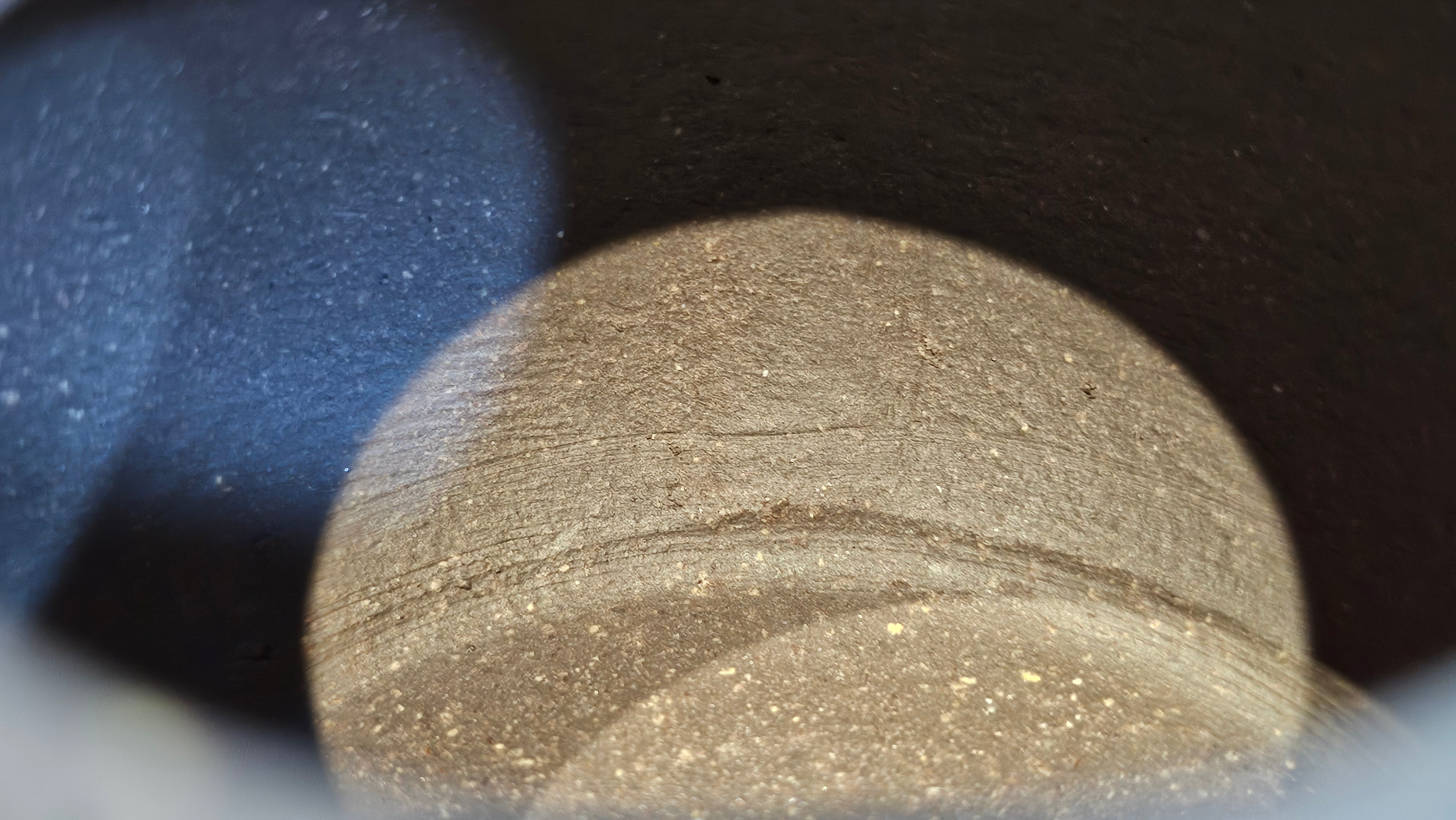 Du Zhi Hu《笃志壶》, 171.6ml, Hei Zi Ni 黑紫泥, by our Craftsman Zhang Huan 张欢, Calligraphy and Plum Blossoms Engraving by Craftsman Yi Cheng 逸成 ~ Congratulations!to Ms S.M.! 1722hrs 14th August 2025, Velden! The Netherlands🇳🇱!