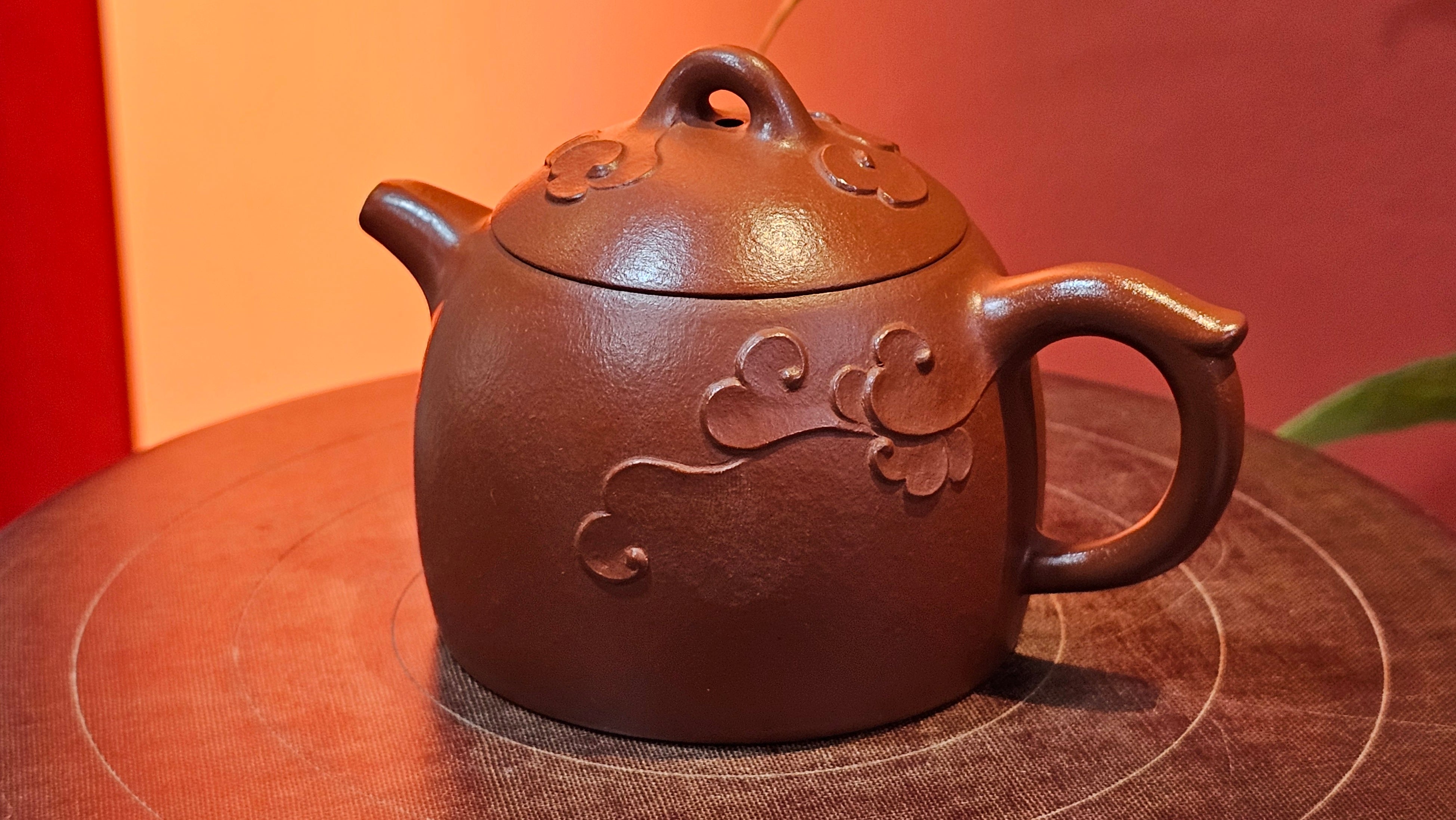 Mini! Qin Quan 秦权, with Oriental Clouds Embellishments 云朵贴花工艺, 115.5ml, Xiao Mei Yao Zhu Ni , by Craftsman Chen Yue Fei 陈跃飞 ~ Congratulations to Mr M.S.! 2049hrs!15th August 2025, Southbury, CT!