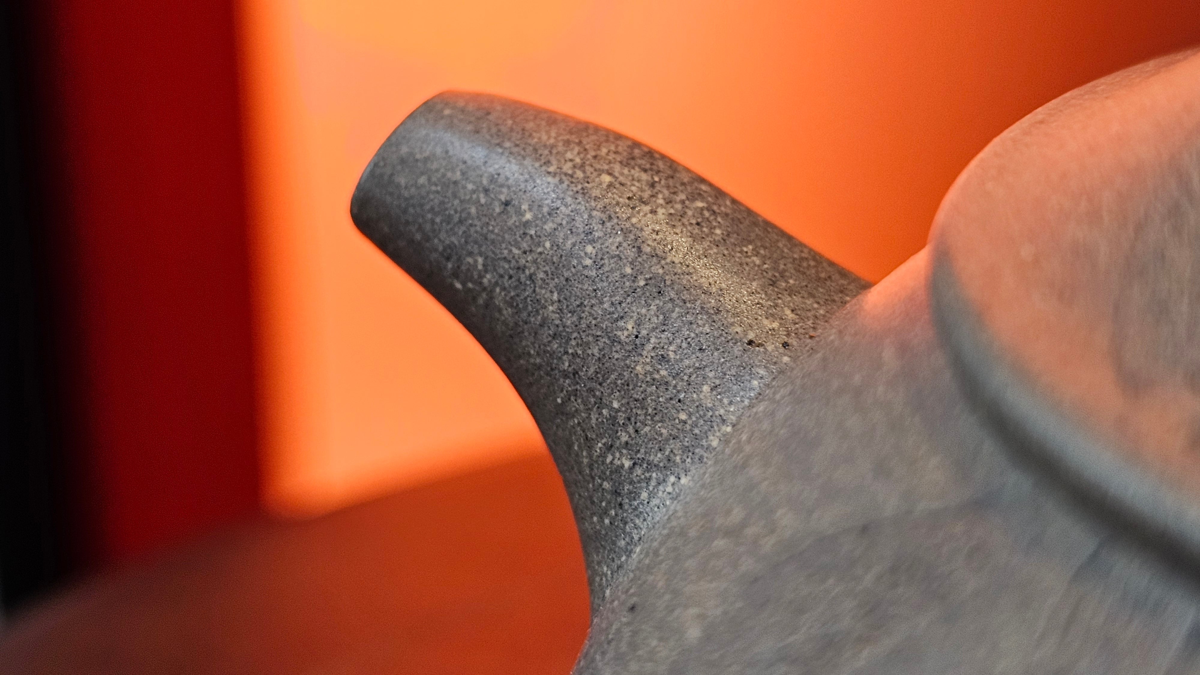 Ban Yue Hu《半月壶》~ "Half Moon Pot", 133.7ml, Qing Hui Duan 青灰段泥, by our Craftsman Zhang Huan 张欢, "Qing Gong Tu" 清供图 Engraving by Craftsman Nan Shan Lao Ren 南山老人 ~!Congratulations to Mr J.S.! 1114hrs 15th August 2025, Chicago, IL!