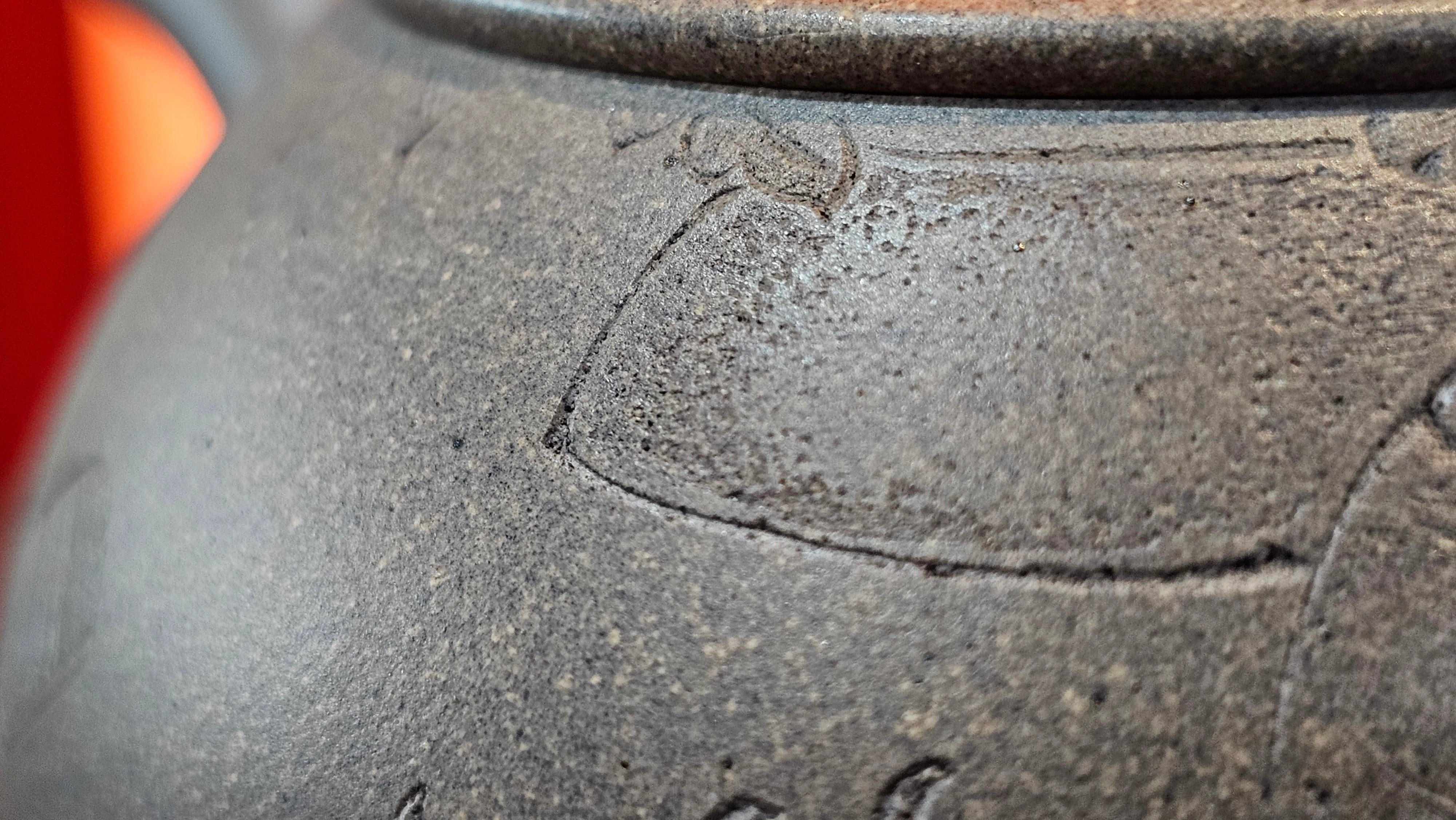 Ban Yue Hu《半月壶》~ "Half Moon Pot", 133.7ml, Qing Hui Duan 青灰段泥, by our Craftsman Zhang Huan 张欢, "Qing Gong Tu" 清供图 Engraving by Craftsman Nan Shan Lao Ren 南山老人 ~!Congratulations to Mr J.S.! 1114hrs 15th August 2025, Chicago, IL!