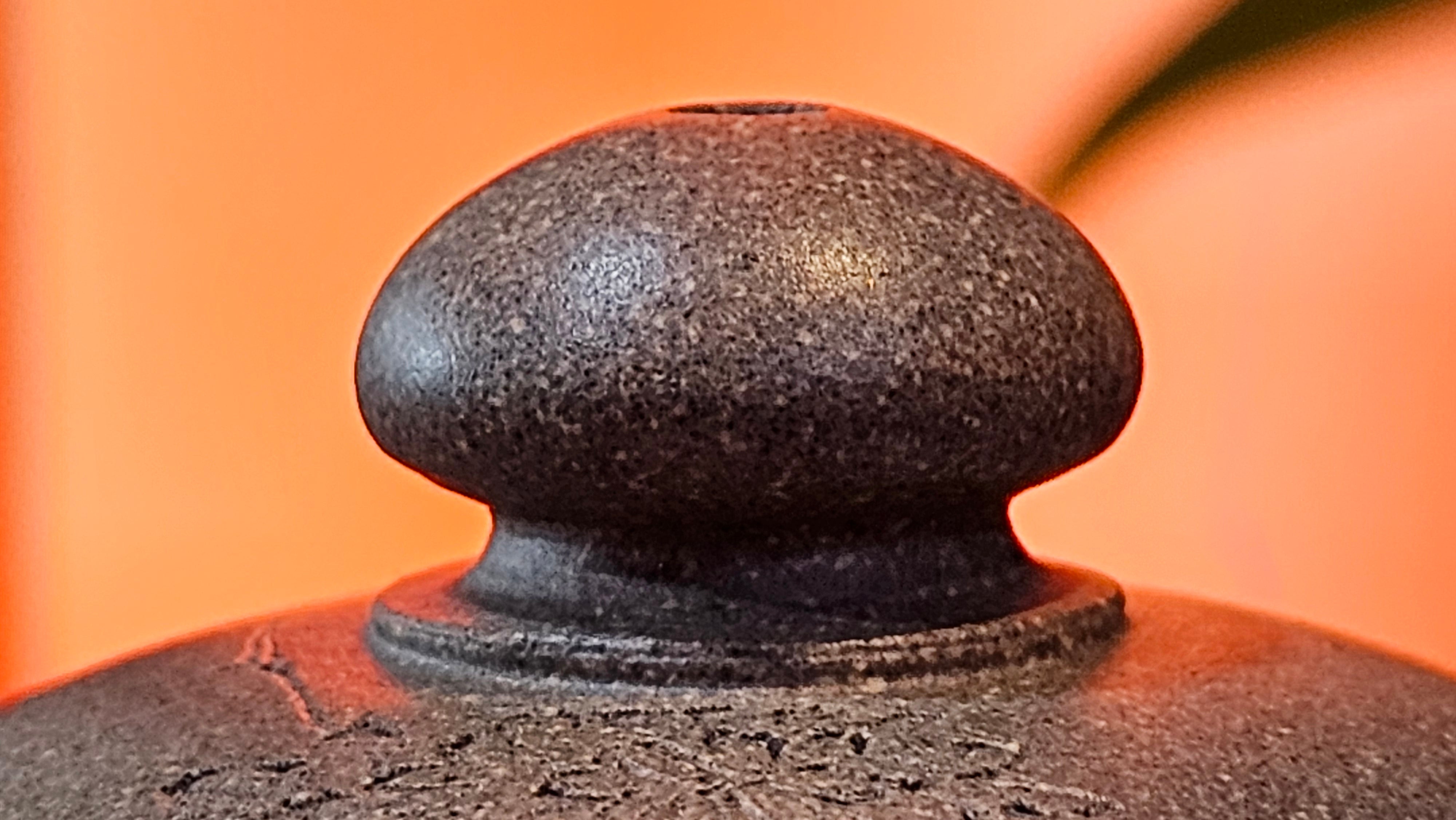 Ban Yue Hu《半月壶》~ "Half Moon Pot", 133.7ml, Qing Hui Duan 青灰段泥, by our Craftsman Zhang Huan 张欢, "Qing Gong Tu" 清供图 Engraving by Craftsman Nan Shan Lao Ren 南山老人 ~!Congratulations to Mr J.S.! 1114hrs 15th August 2025, Chicago, IL!