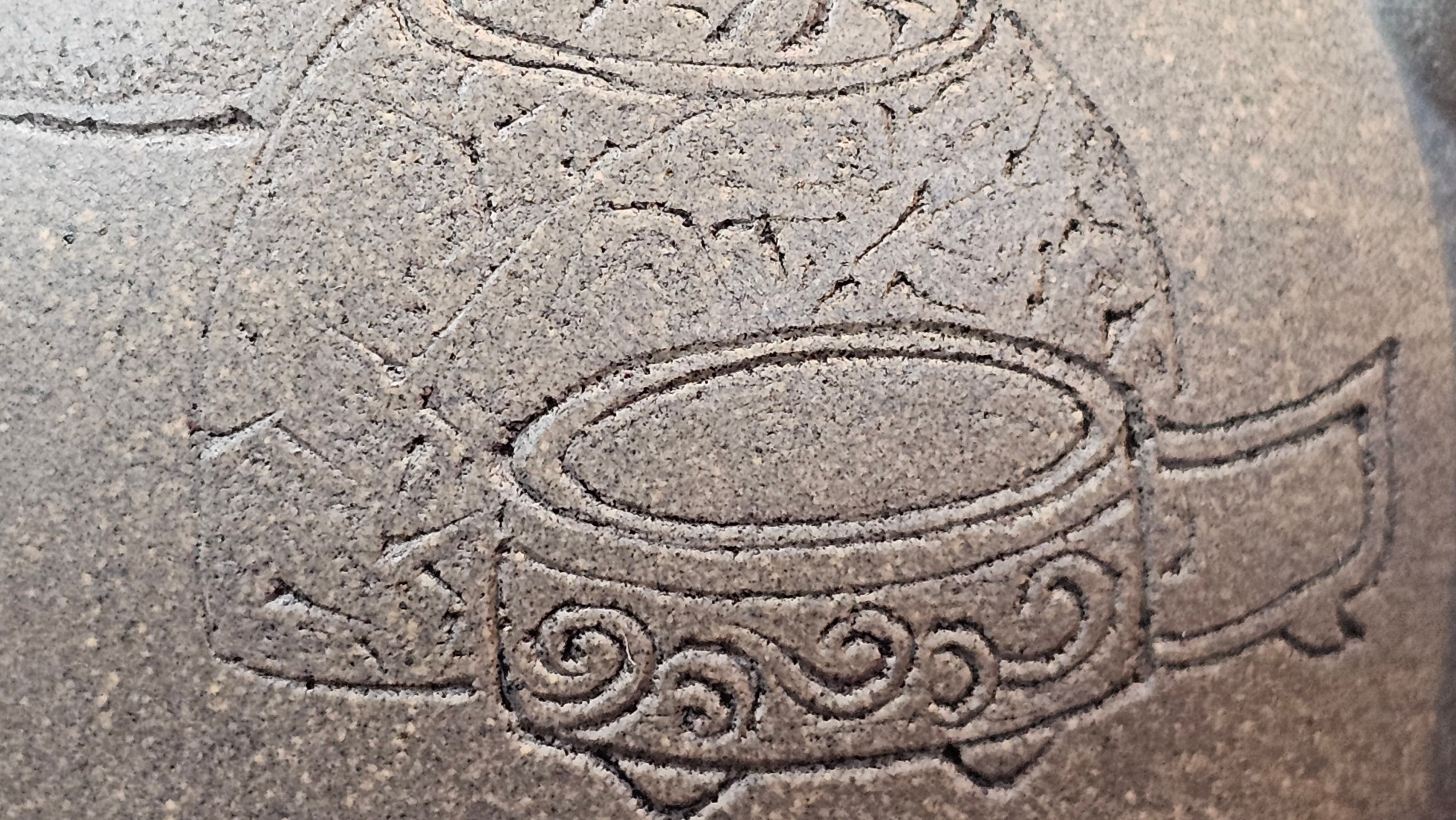 Ban Yue Hu《半月壶》~ "Half Moon Pot", 133.7ml, Qing Hui Duan 青灰段泥, by our Craftsman Zhang Huan 张欢, "Qing Gong Tu" 清供图 Engraving by Craftsman Nan Shan Lao Ren 南山老人 ~!Congratulations to Mr J.S.! 1114hrs 15th August 2025, Chicago, IL!