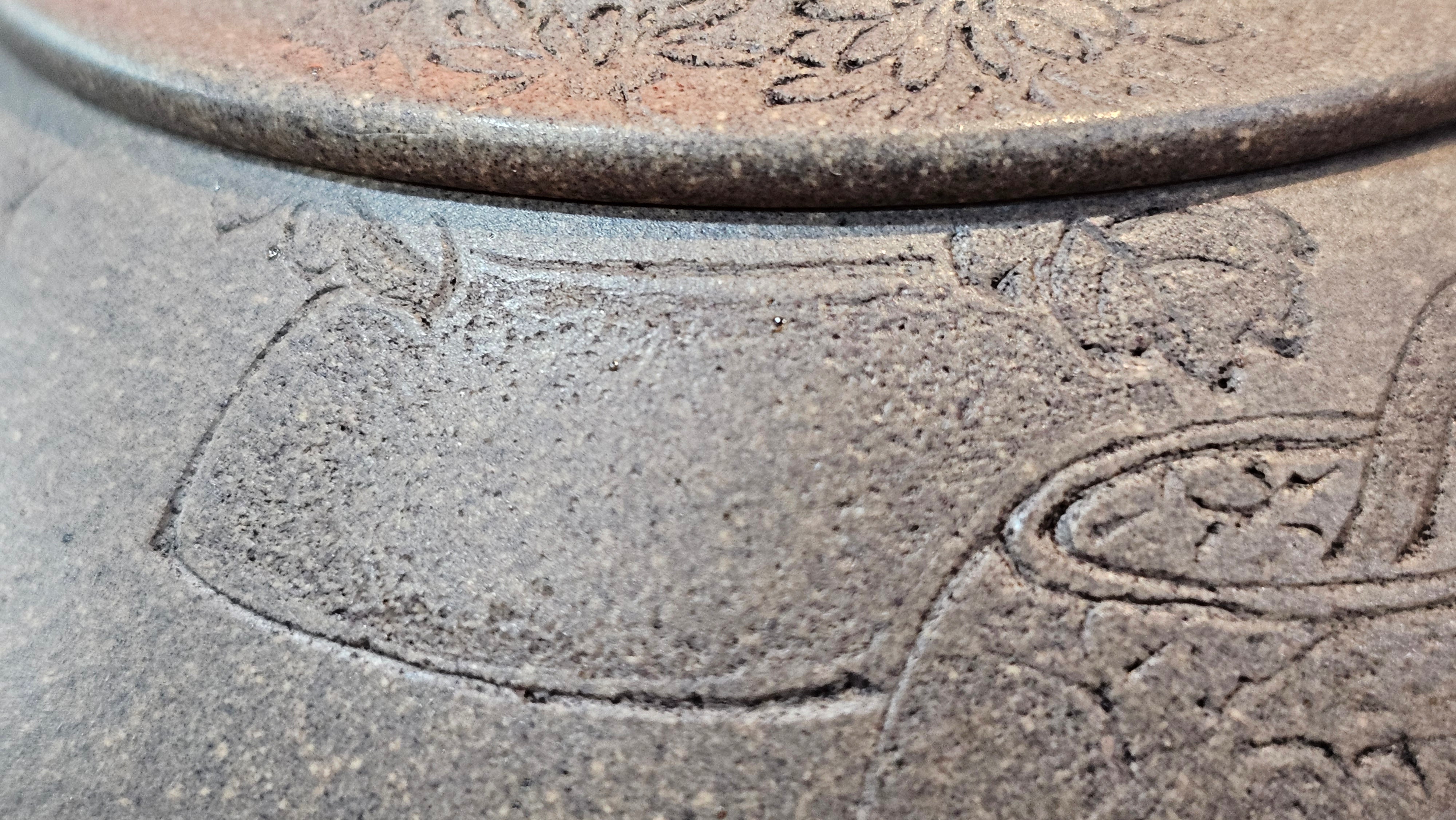 Ban Yue Hu《半月壶》~ "Half Moon Pot", 133.7ml, Qing Hui Duan 青灰段泥, by our Craftsman Zhang Huan 张欢, "Qing Gong Tu" 清供图 Engraving by Craftsman Nan Shan Lao Ren 南山老人 ~!Congratulations to Mr J.S.! 1114hrs 15th August 2025, Chicago, IL!