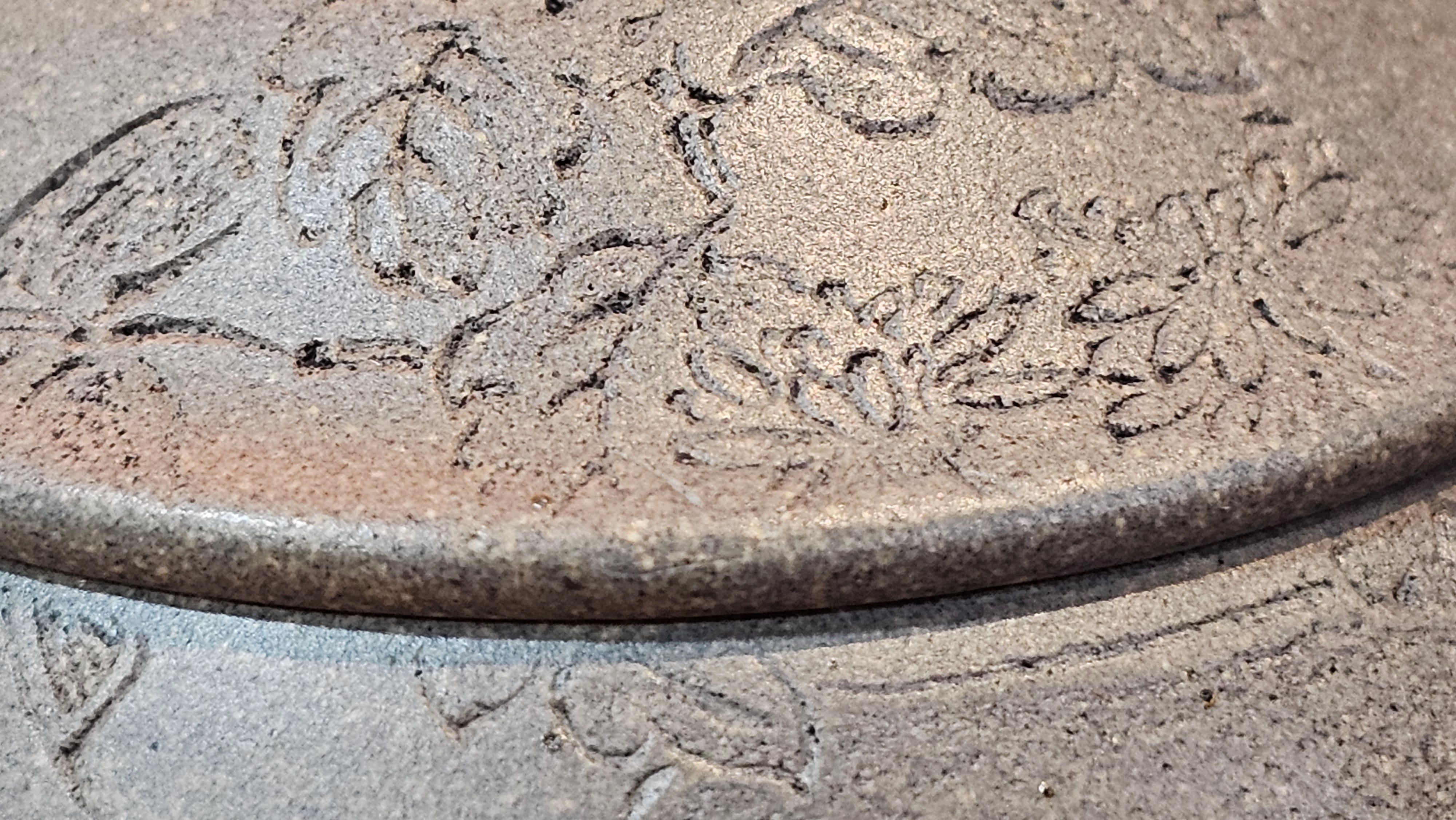 Ban Yue Hu《半月壶》~ "Half Moon Pot", 133.7ml, Qing Hui Duan 青灰段泥, by our Craftsman Zhang Huan 张欢, "Qing Gong Tu" 清供图 Engraving by Craftsman Nan Shan Lao Ren 南山老人 ~!Congratulations to Mr J.S.! 1114hrs 15th August 2025, Chicago, IL!