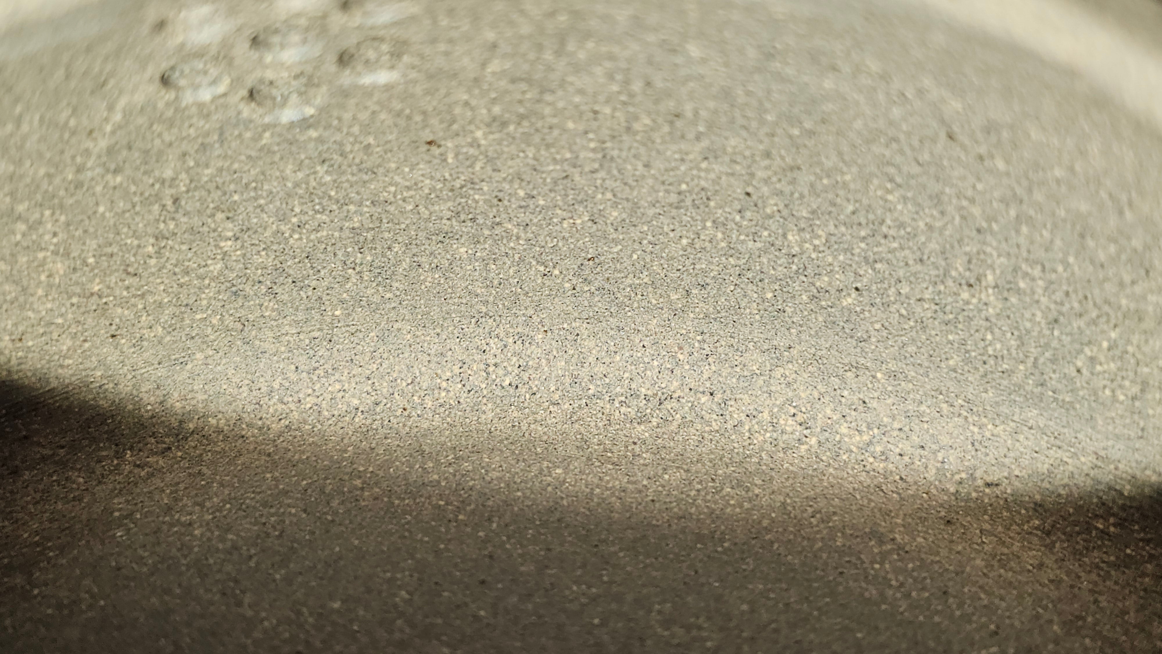 Ban Yue Hu《半月壶》~ "Half Moon Pot", 133.7ml, Qing Hui Duan 青灰段泥, by our Craftsman Zhang Huan 张欢, "Qing Gong Tu" 清供图 Engraving by Craftsman Nan Shan Lao Ren 南山老人 ~!Congratulations to Mr J.S.! 1114hrs 15th August 2025, Chicago, IL!