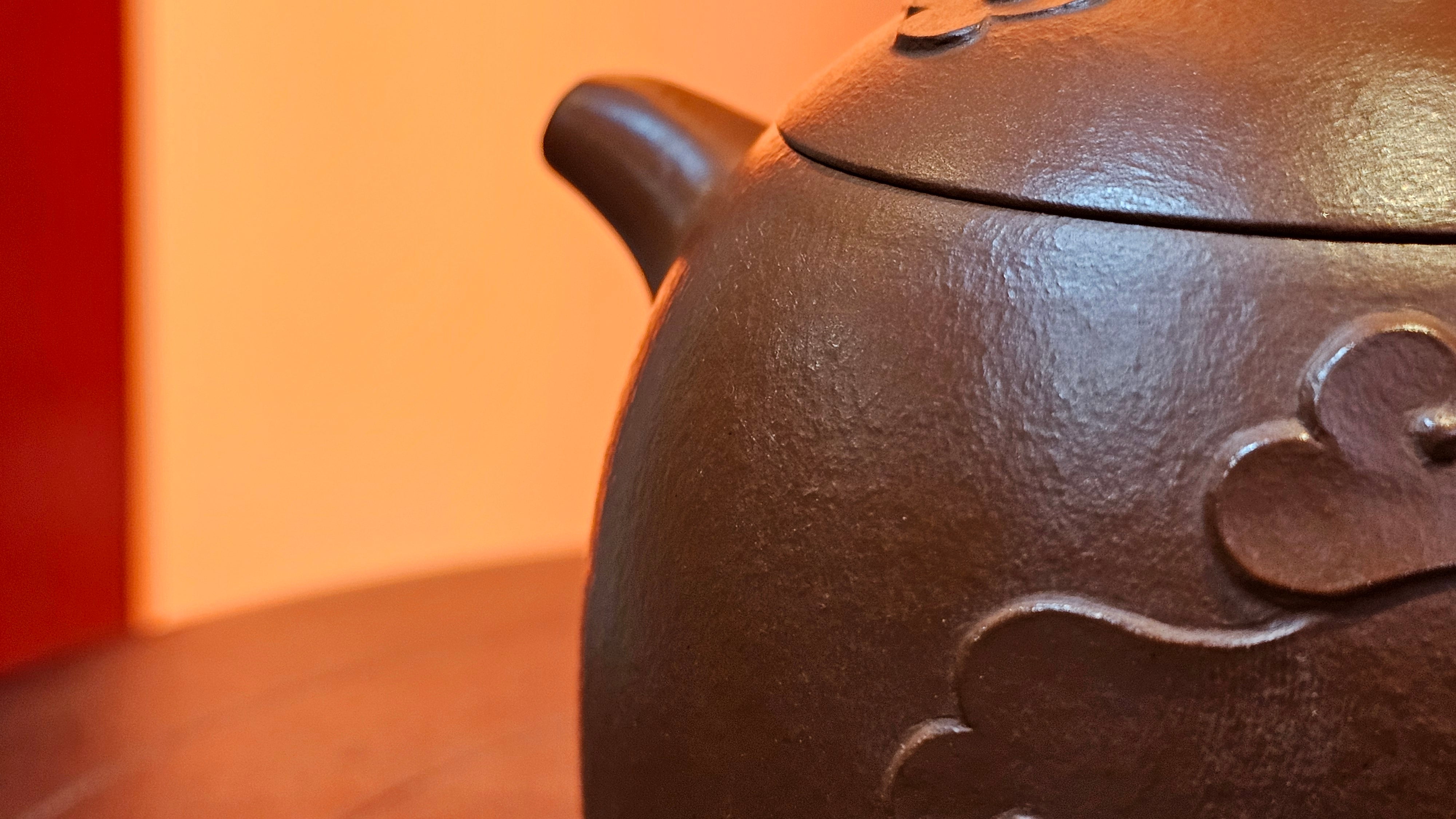 Mini! Qin Quan 秦权, with Oriental Clouds Embellishments 云朵贴花工艺, 115.5ml, Xiao Mei Yao Zhu Ni , by Craftsman Chen Yue Fei 陈跃飞 ~ Congratulations to Mr M.S.! 2049hrs!15th August 2025, Southbury, CT!