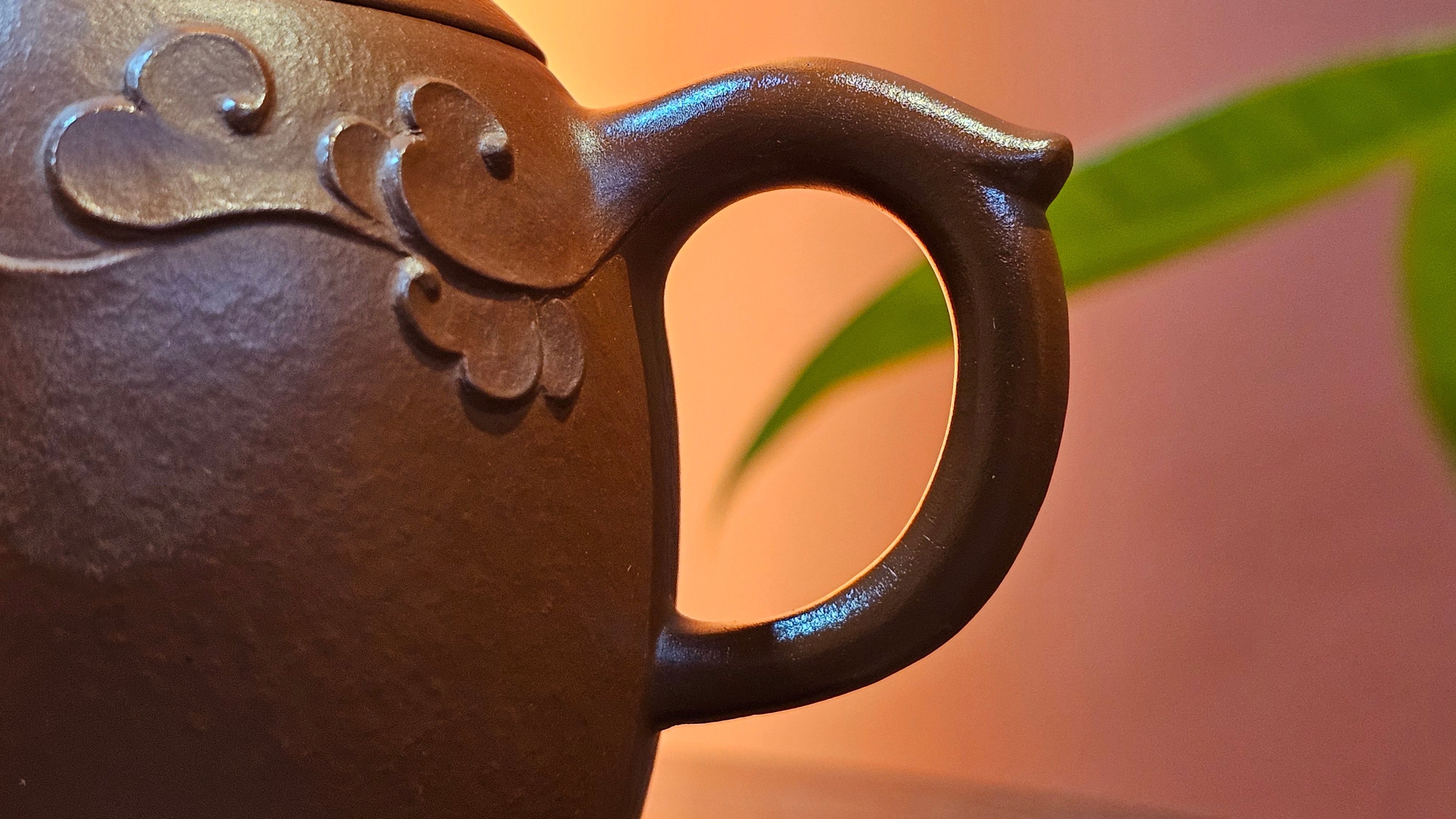 Mini! Qin Quan 秦权, with Oriental Clouds Embellishments 云朵贴花工艺, 115.5ml, Xiao Mei Yao Zhu Ni , by Craftsman Chen Yue Fei 陈跃飞 ~ Congratulations to Mr M.S.! 2049hrs!15th August 2025, Southbury, CT!