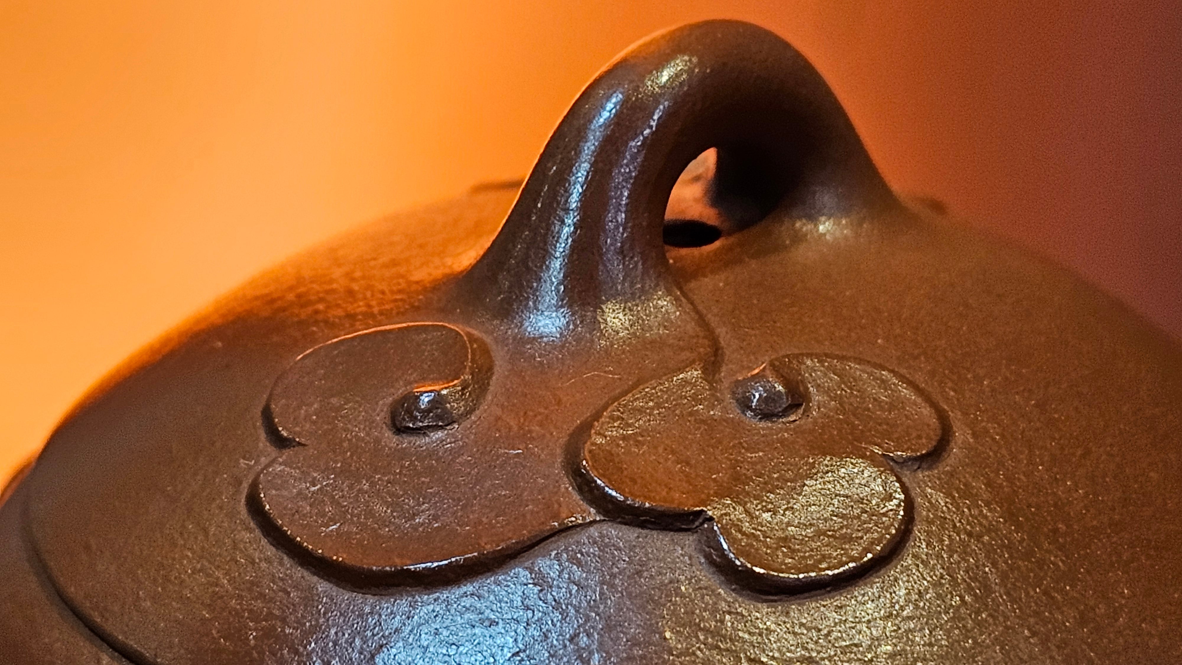 Mini! Qin Quan 秦权, with Oriental Clouds Embellishments 云朵贴花工艺, 115.5ml, Xiao Mei Yao Zhu Ni , by Craftsman Chen Yue Fei 陈跃飞 ~ Congratulations to Mr M.S.! 2049hrs!15th August 2025, Southbury, CT!