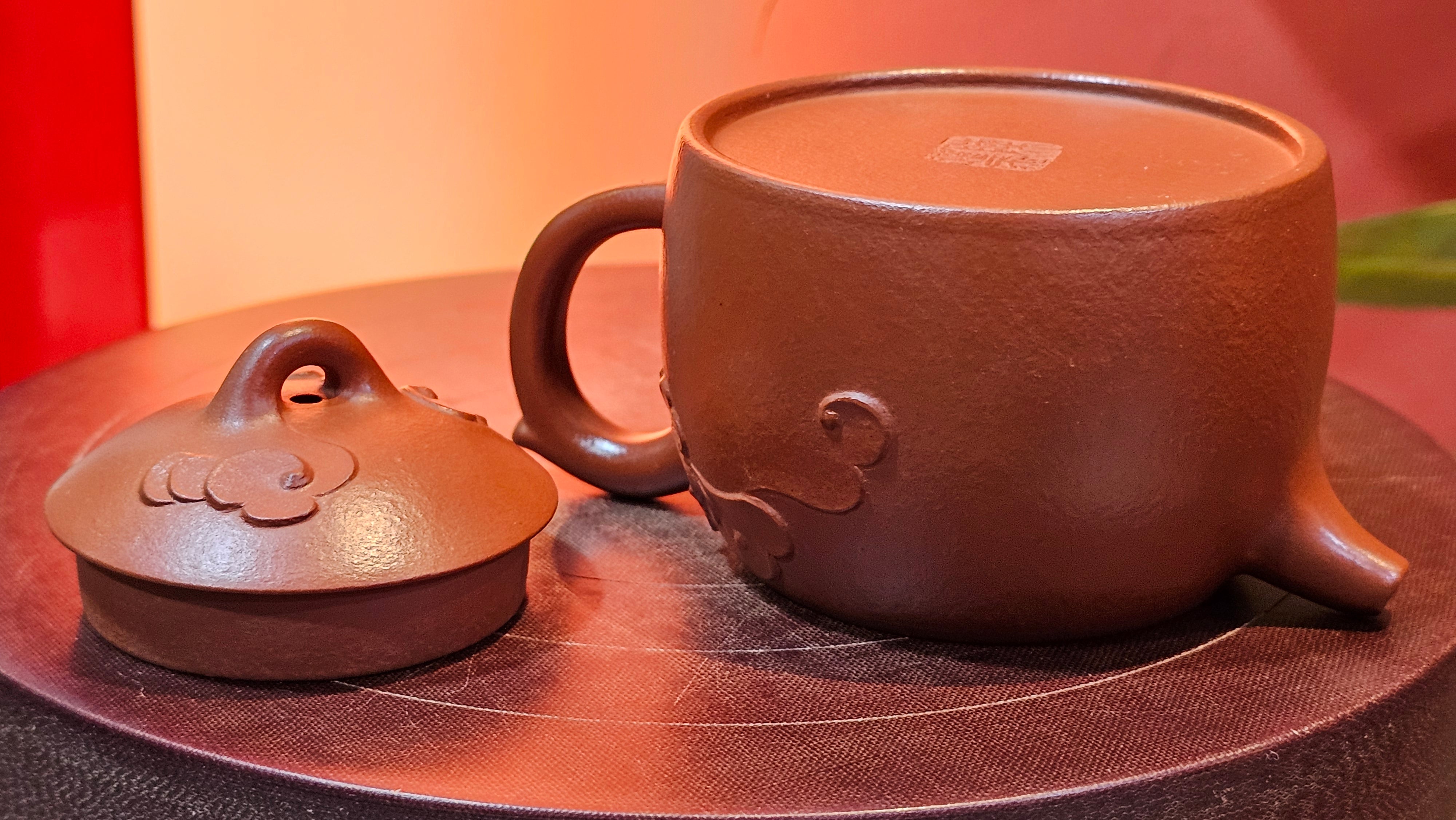 Mini! Qin Quan 秦权, with Oriental Clouds Embellishments 云朵贴花工艺, 115.5ml, Xiao Mei Yao Zhu Ni , by Craftsman Chen Yue Fei 陈跃飞 ~ Congratulations to Mr M.S.! 2049hrs!15th August 2025, Southbury, CT!