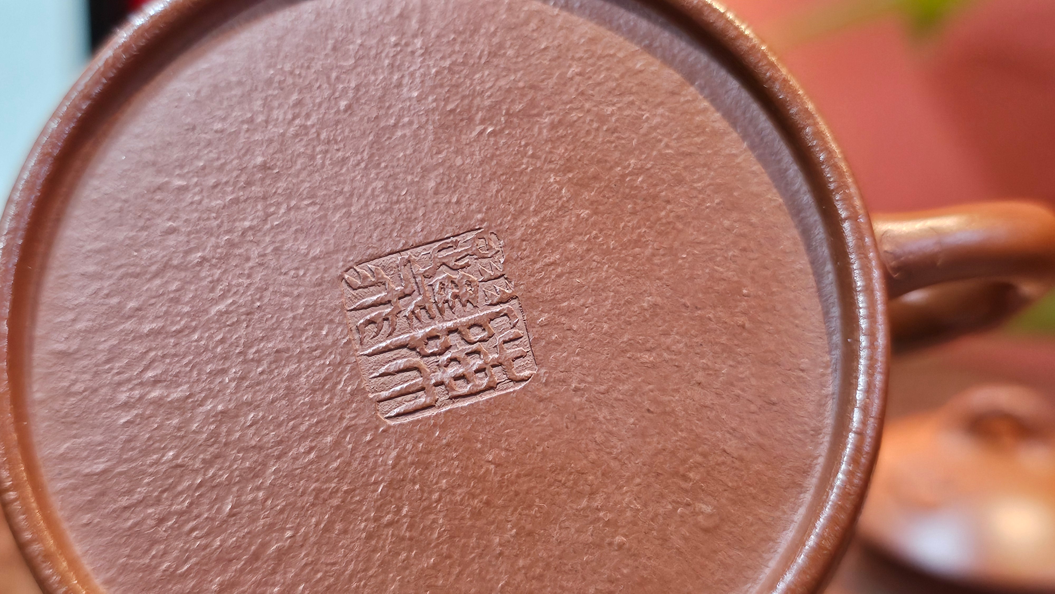 Mini! Qin Quan 秦权, with Oriental Clouds Embellishments 云朵贴花工艺, 115.5ml, Xiao Mei Yao Zhu Ni , by Craftsman Chen Yue Fei 陈跃飞 ~ Congratulations to Mr M.S.! 2049hrs!15th August 2025, Southbury, CT!