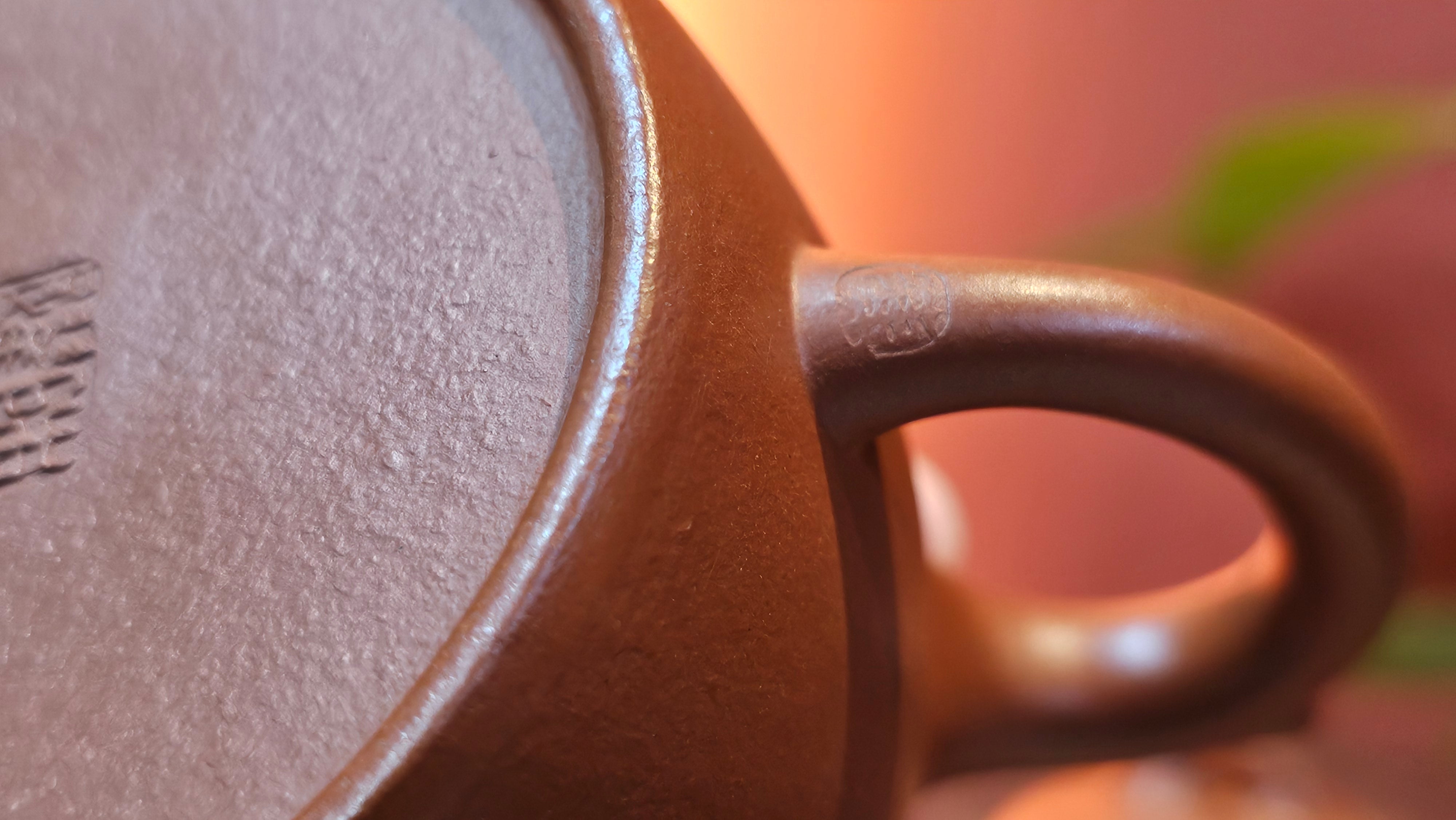 Qin Quan 秦权, with Oriental Clouds Embellishments 云朵贴花工艺, 196.9ml, Xiao Mei Yao Zhu Ni , by Craftsman Chen Yue Fei 陈跃飞 ~ Congratulations to Ms J.P.! 14058hrs 16th August 2025! Salem, OR!