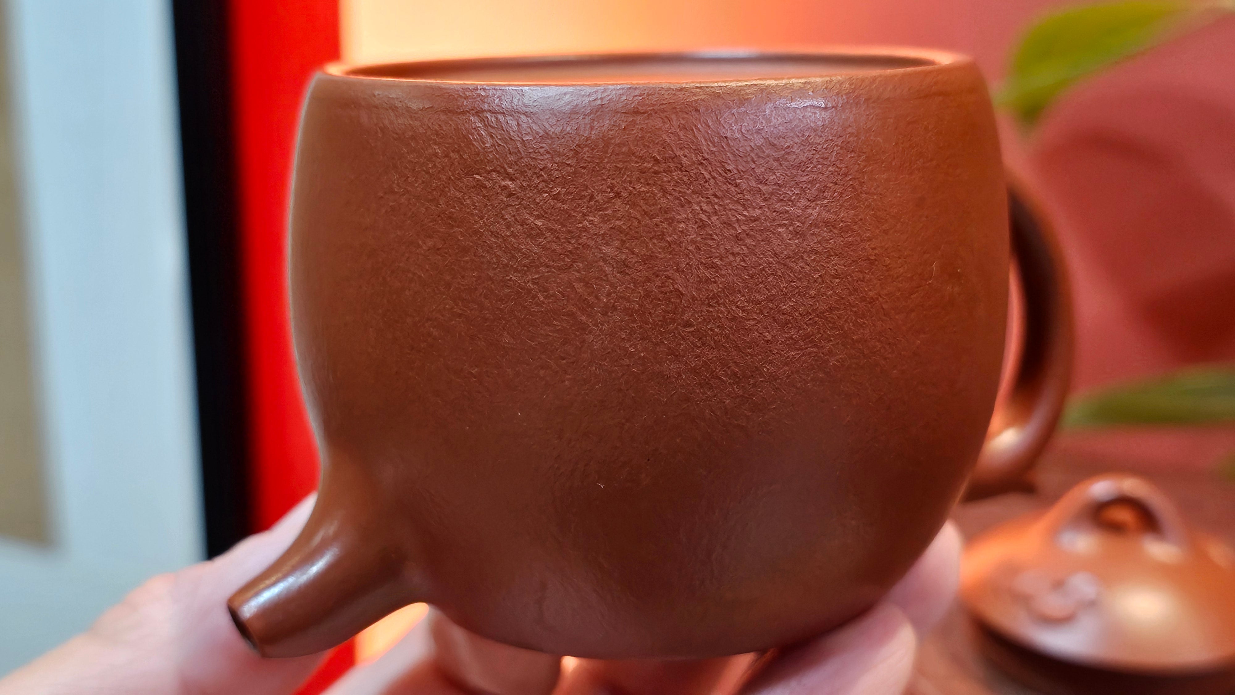 Qin Quan 秦权, with Oriental Clouds Embellishments 云朵贴花工艺, 196.9ml, Xiao Mei Yao Zhu Ni , by Craftsman Chen Yue Fei 陈跃飞 ~ Congratulations to Ms J.P.! 14058hrs 16th August 2025! Salem, OR!