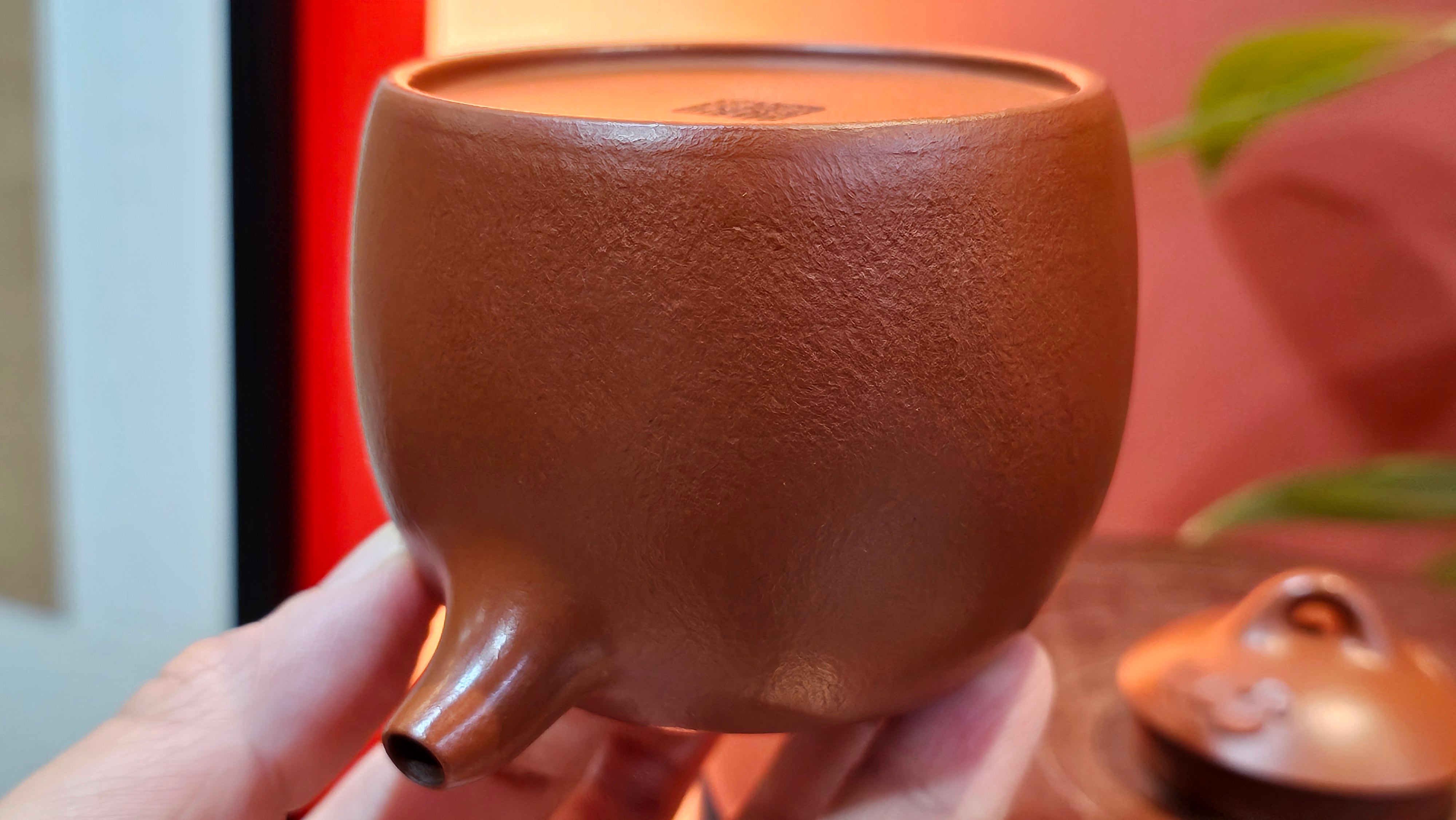 Qin Quan 秦权, with Oriental Clouds Embellishments 云朵贴花工艺, 196.9ml, Xiao Mei Yao Zhu Ni , by Craftsman Chen Yue Fei 陈跃飞 ~ Congratulations to Ms J.P.! 14058hrs 16th August 2025! Salem, OR!