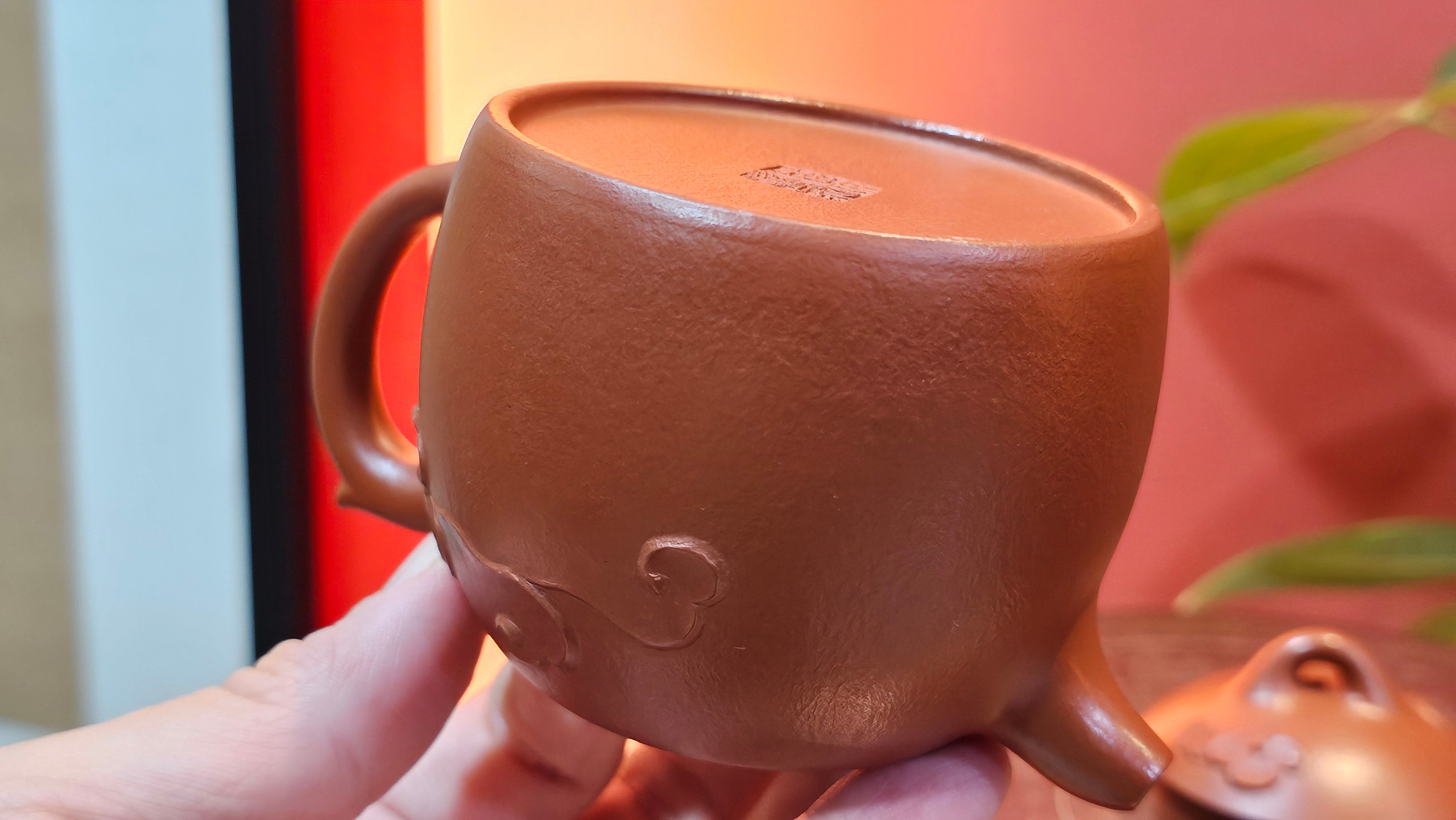 Qin Quan 秦权, with Oriental Clouds Embellishments 云朵贴花工艺, 196.9ml, Xiao Mei Yao Zhu Ni , by Craftsman Chen Yue Fei 陈跃飞 ~ Congratulations to Ms J.P.! 14058hrs 16th August 2025! Salem, OR!