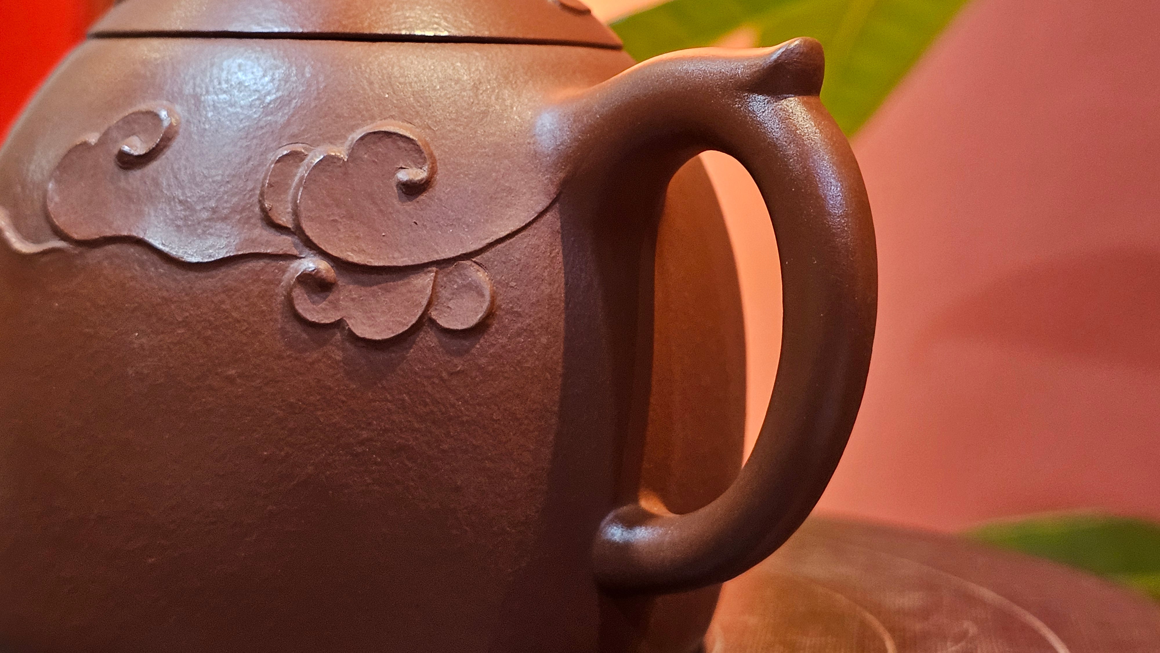 Qin Quan 秦权, with Oriental Clouds Embellishments 云朵贴花工艺, 196.9ml, Xiao Mei Yao Zhu Ni , by Craftsman Chen Yue Fei 陈跃飞 ~ Congratulations to Ms J.P.! 14058hrs 16th August 2025! Salem, OR!