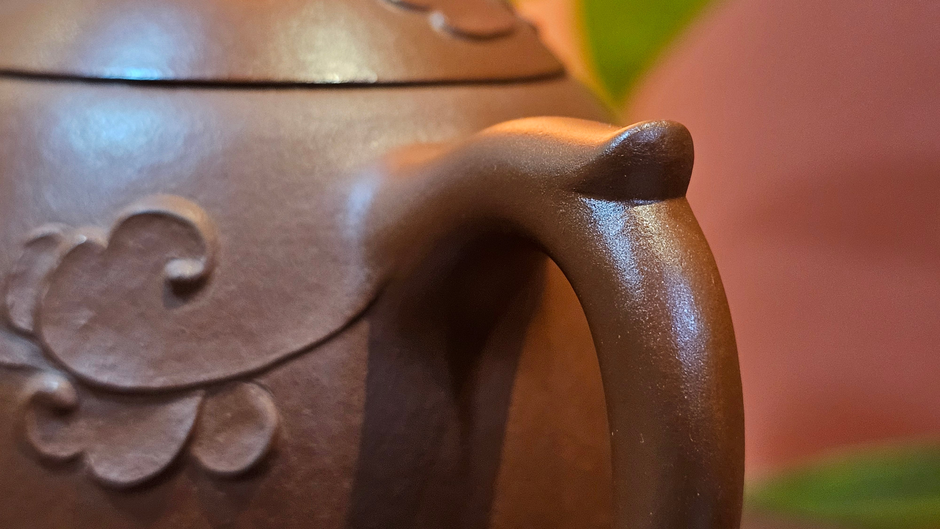 Qin Quan 秦权, with Oriental Clouds Embellishments 云朵贴花工艺, 196.9ml, Xiao Mei Yao Zhu Ni , by Craftsman Chen Yue Fei 陈跃飞 ~ Congratulations to Ms J.P.! 14058hrs 16th August 2025! Salem, OR!