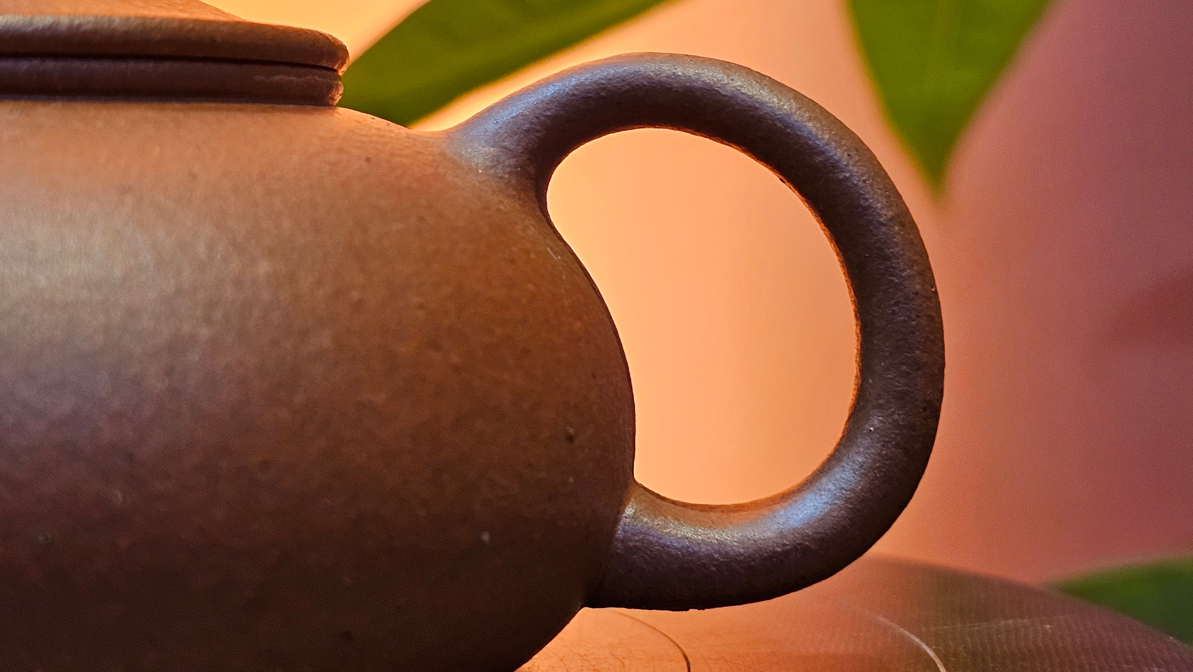 Han Jiang 寒江, 209.3ml, rare Zhu Sha 朱砂 (highest granularity form of ZhuNi), by Craftsman Gu Xiao Ming 顾小明 ~ Congratulations to Mr K.B.! 1555hrs 26th August 2025, Lake Oswego! OR!