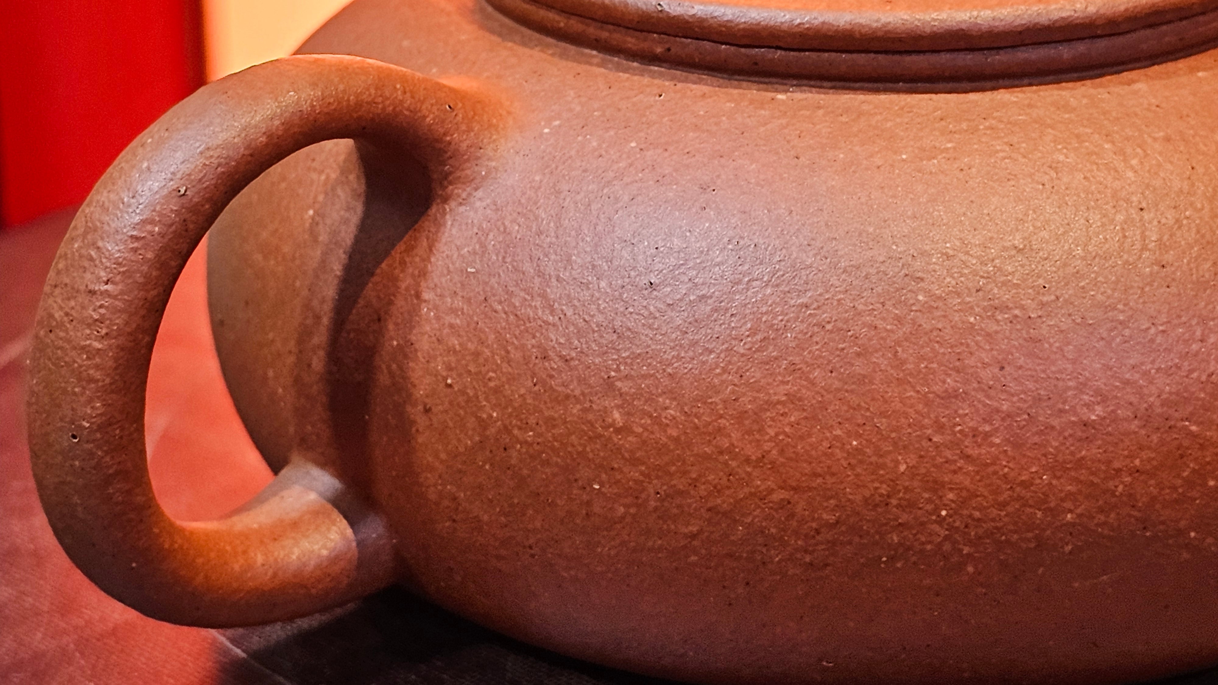 Han Jiang 寒江, 209.3ml, rare Zhu Sha 朱砂 (highest granularity form of ZhuNi), by Craftsman Gu Xiao Ming 顾小明 ~ Congratulations to Mr K.B.! 1555hrs 26th August 2025, Lake Oswego! OR!