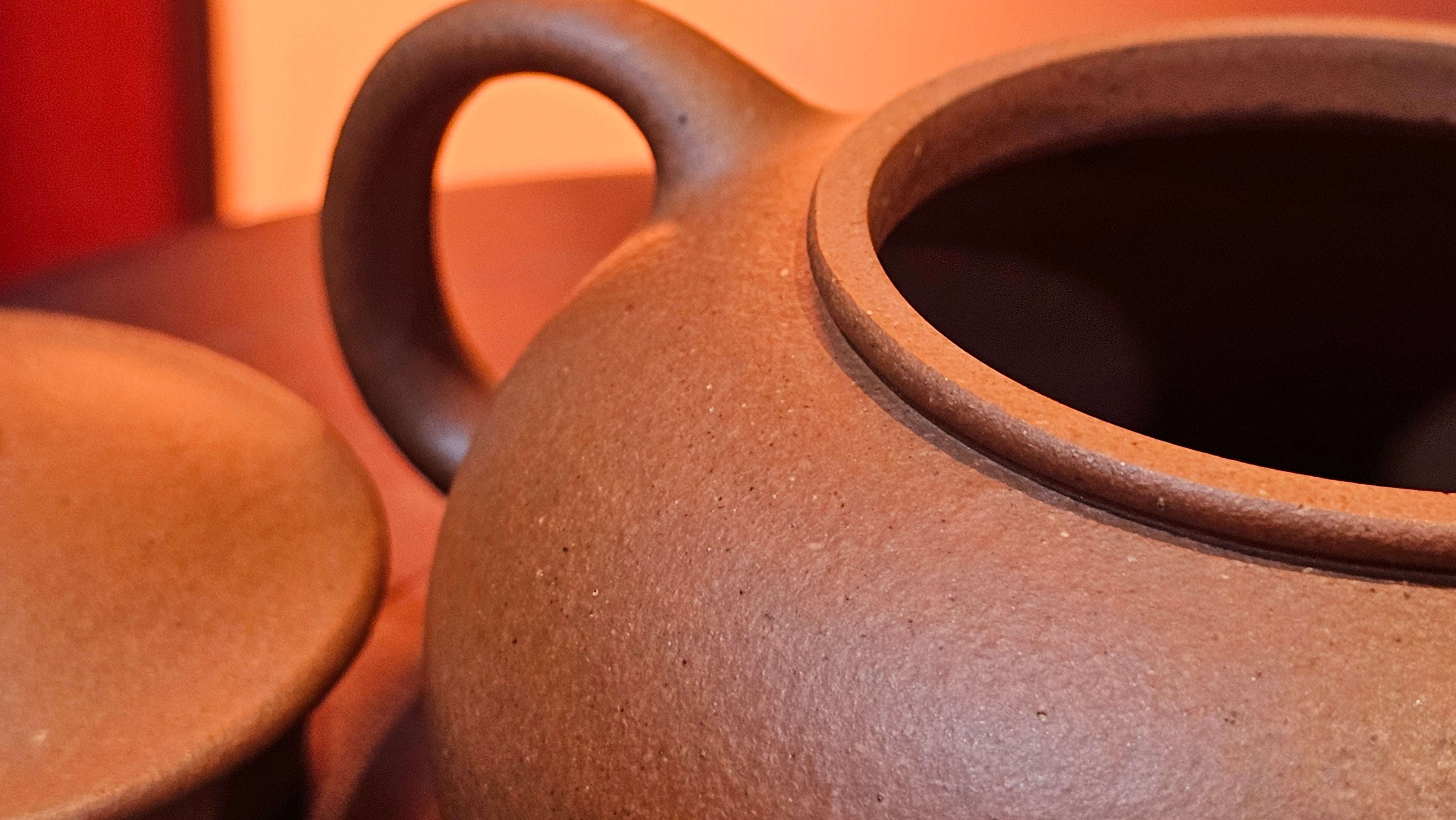 Han Jiang 寒江, 209.3ml, rare Zhu Sha 朱砂 (highest granularity form of ZhuNi), by Craftsman Gu Xiao Ming 顾小明 ~ Congratulations to Mr K.B.! 1555hrs 26th August 2025, Lake Oswego! OR!